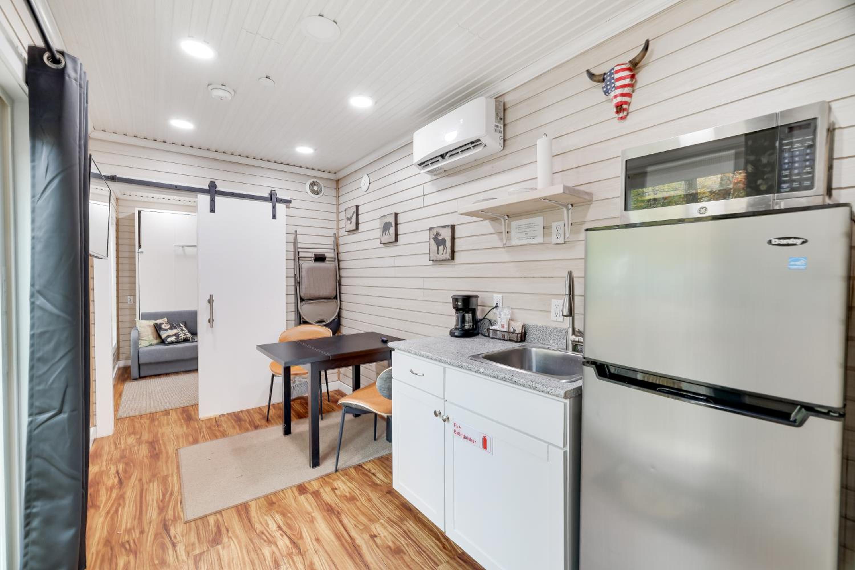 Camptel Poconos, Billede 204