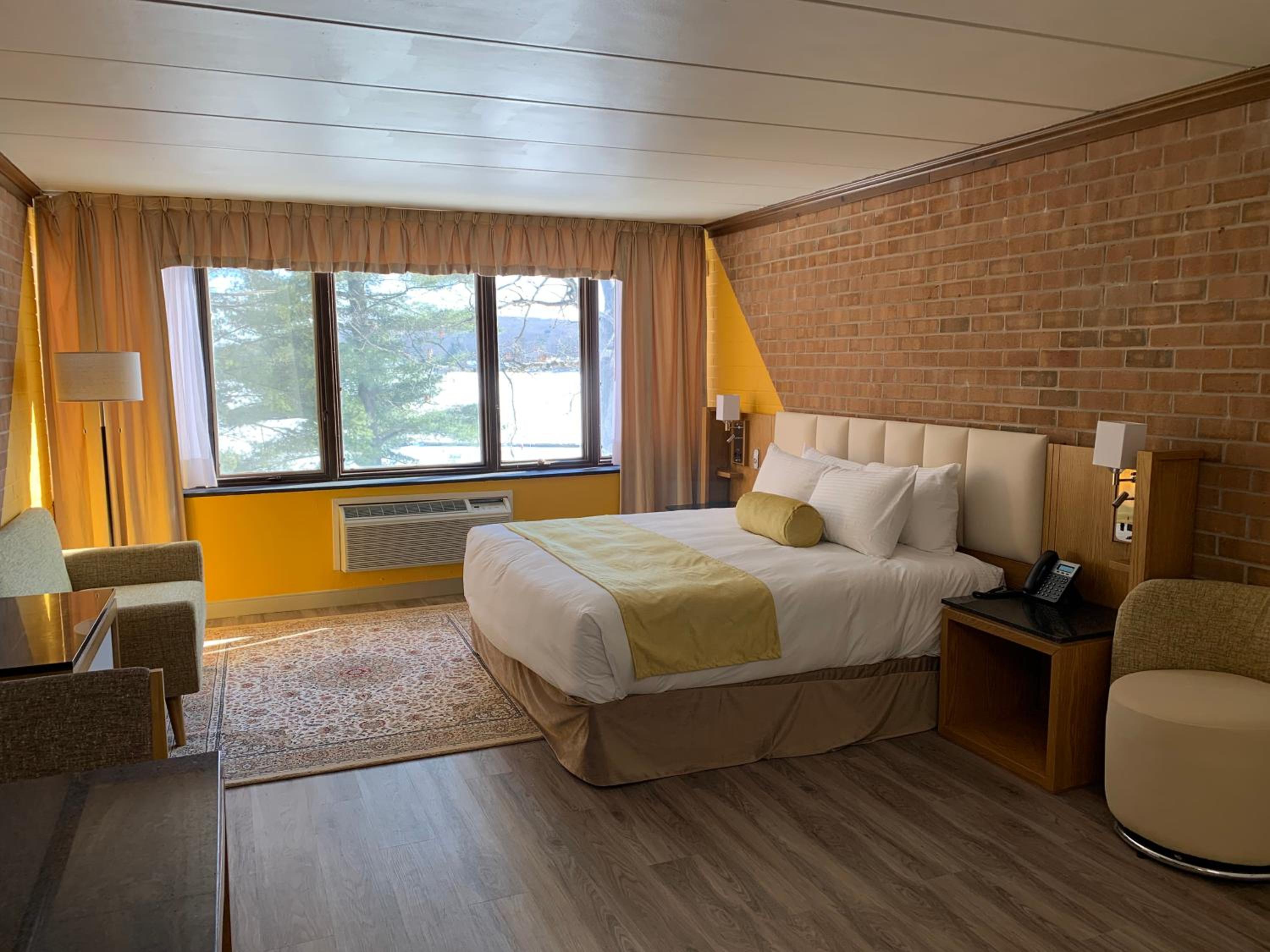 Split Rock Resort