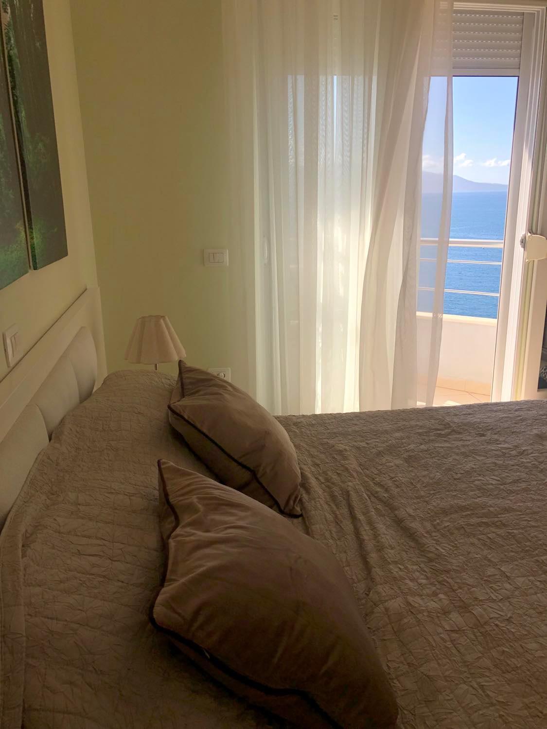 Sunflower Sea View Apartment