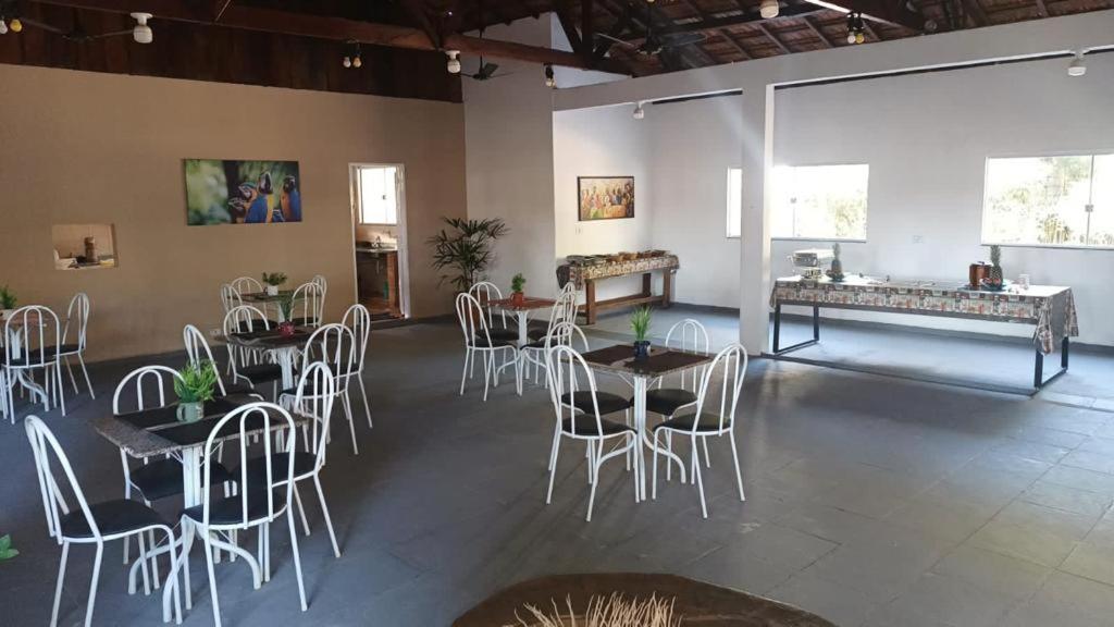 HOTEL E POUSADA 3 IRMÃOS