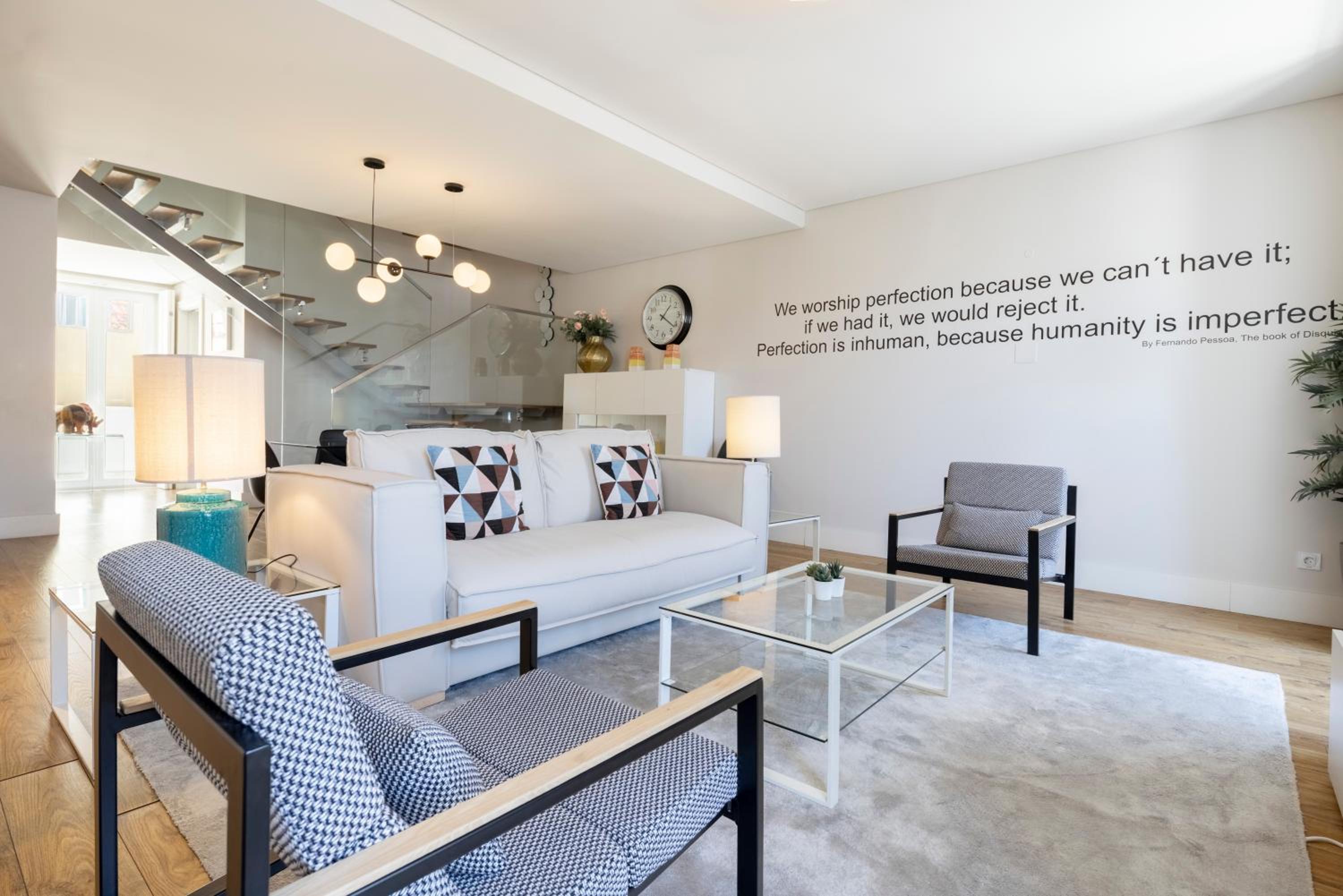 Chiado Square Apartments | Lisbon Best Apartments