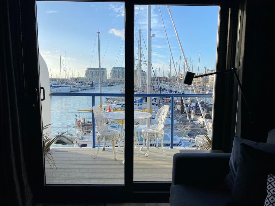 Seascape - Floating Home at Brighton Marina with free Parking view 2