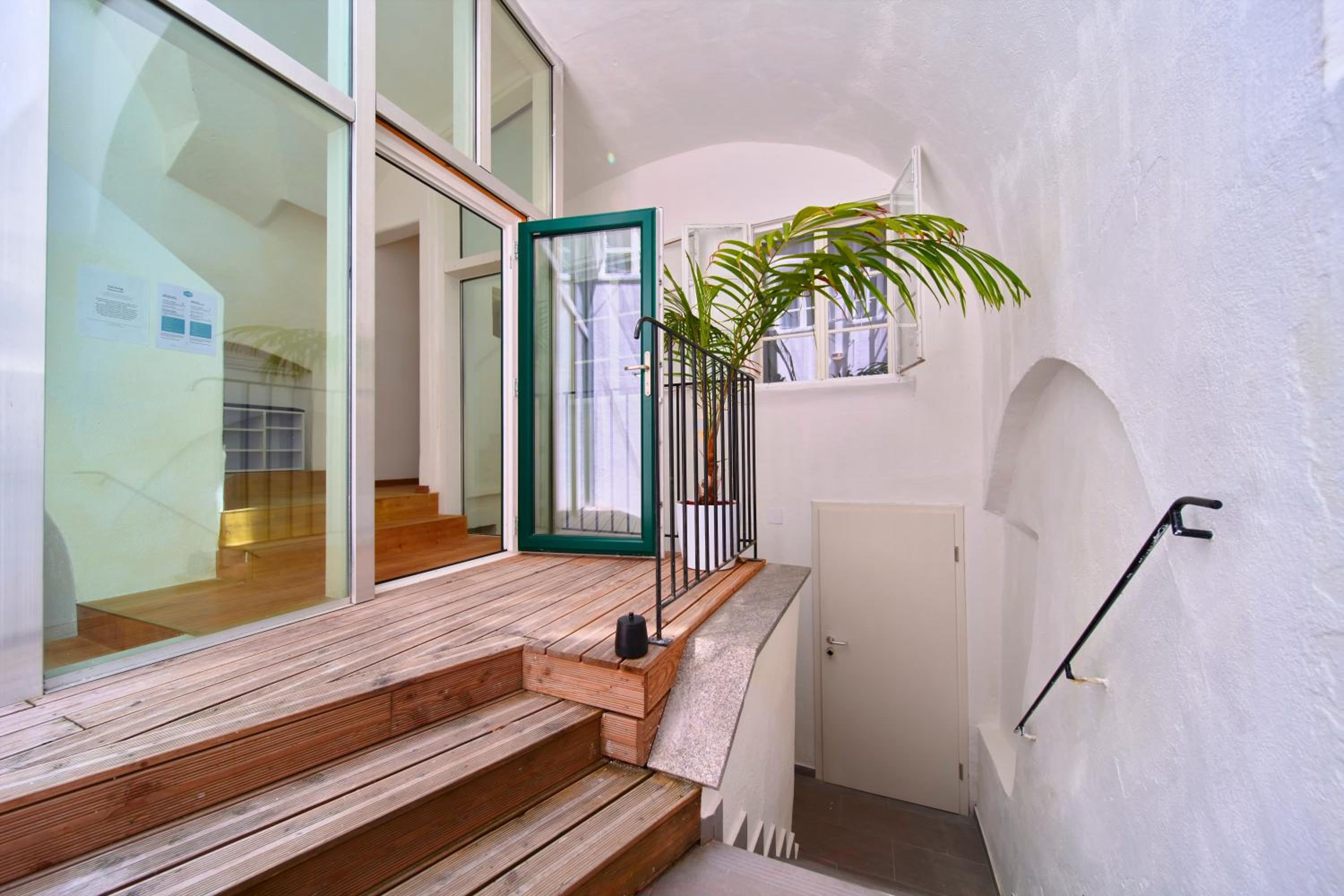 Smile Apartments