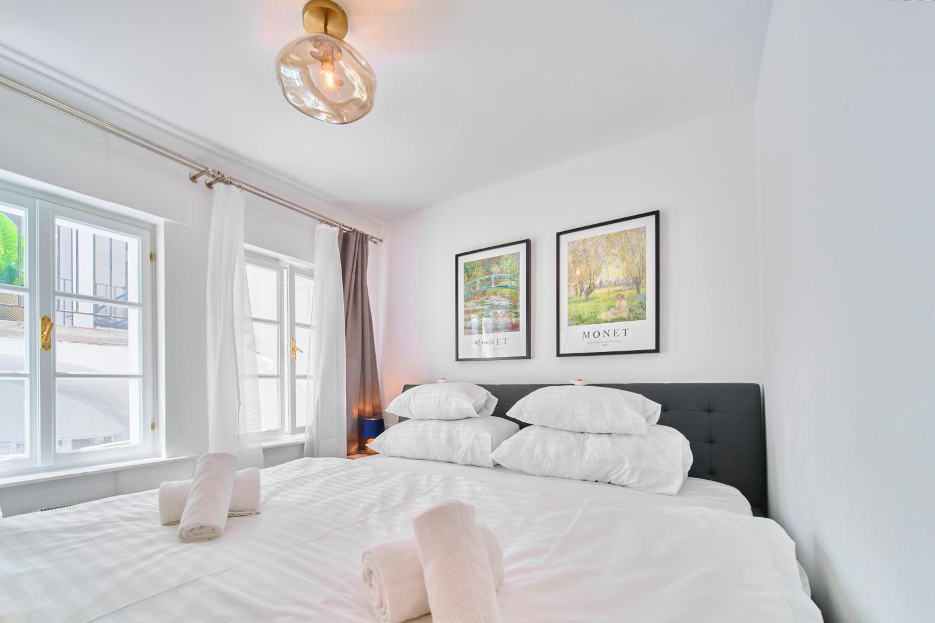 Smile Apartments