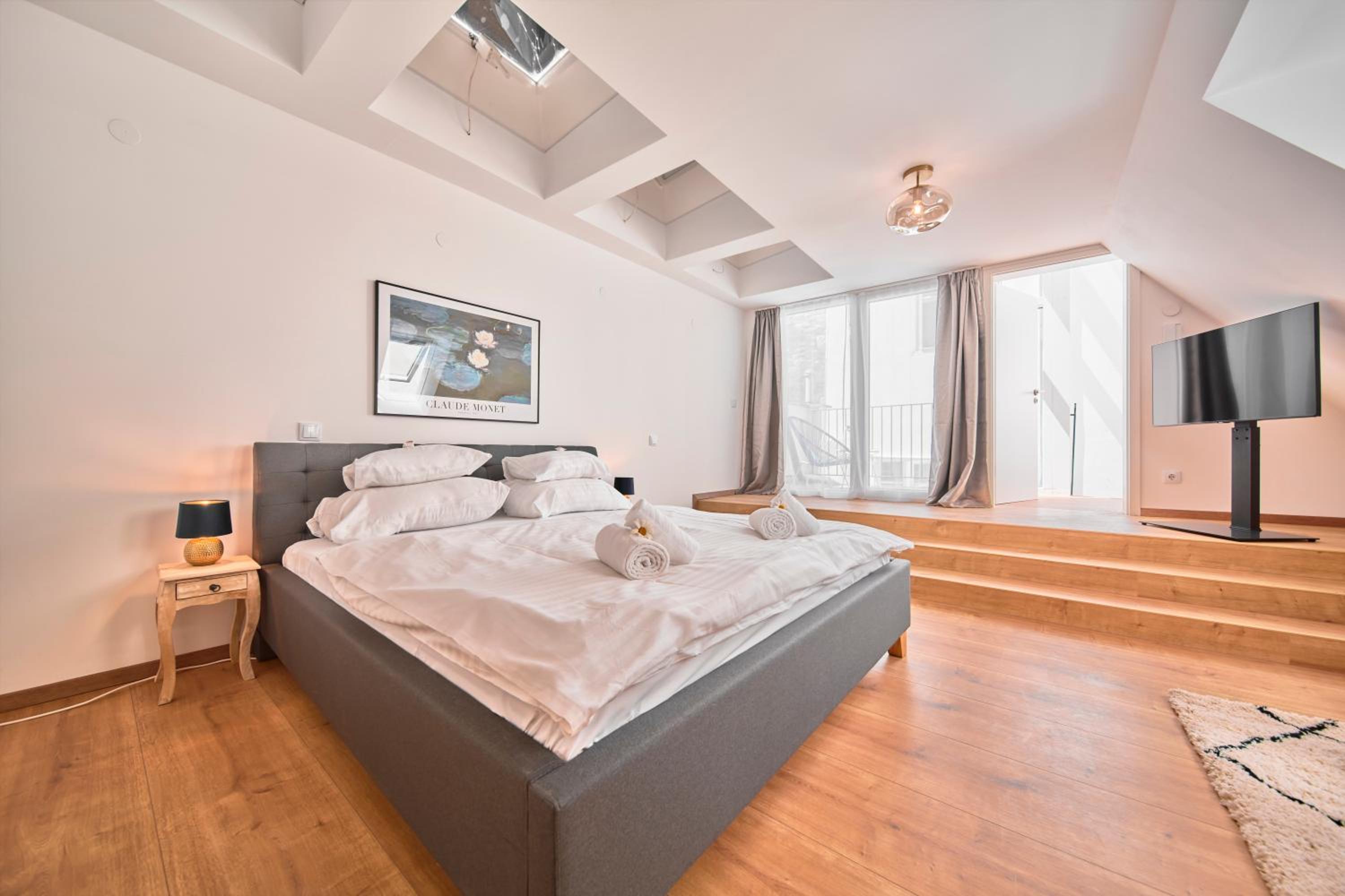 Smile Apartments