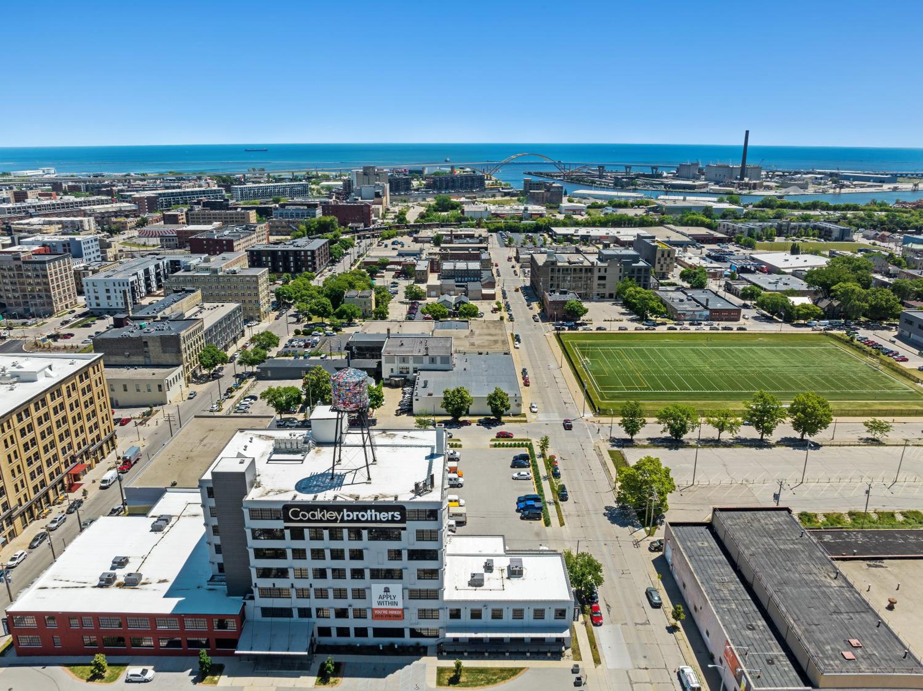 King Sweet, 2bd, 1 bath, in Historic Walker's Point view 5