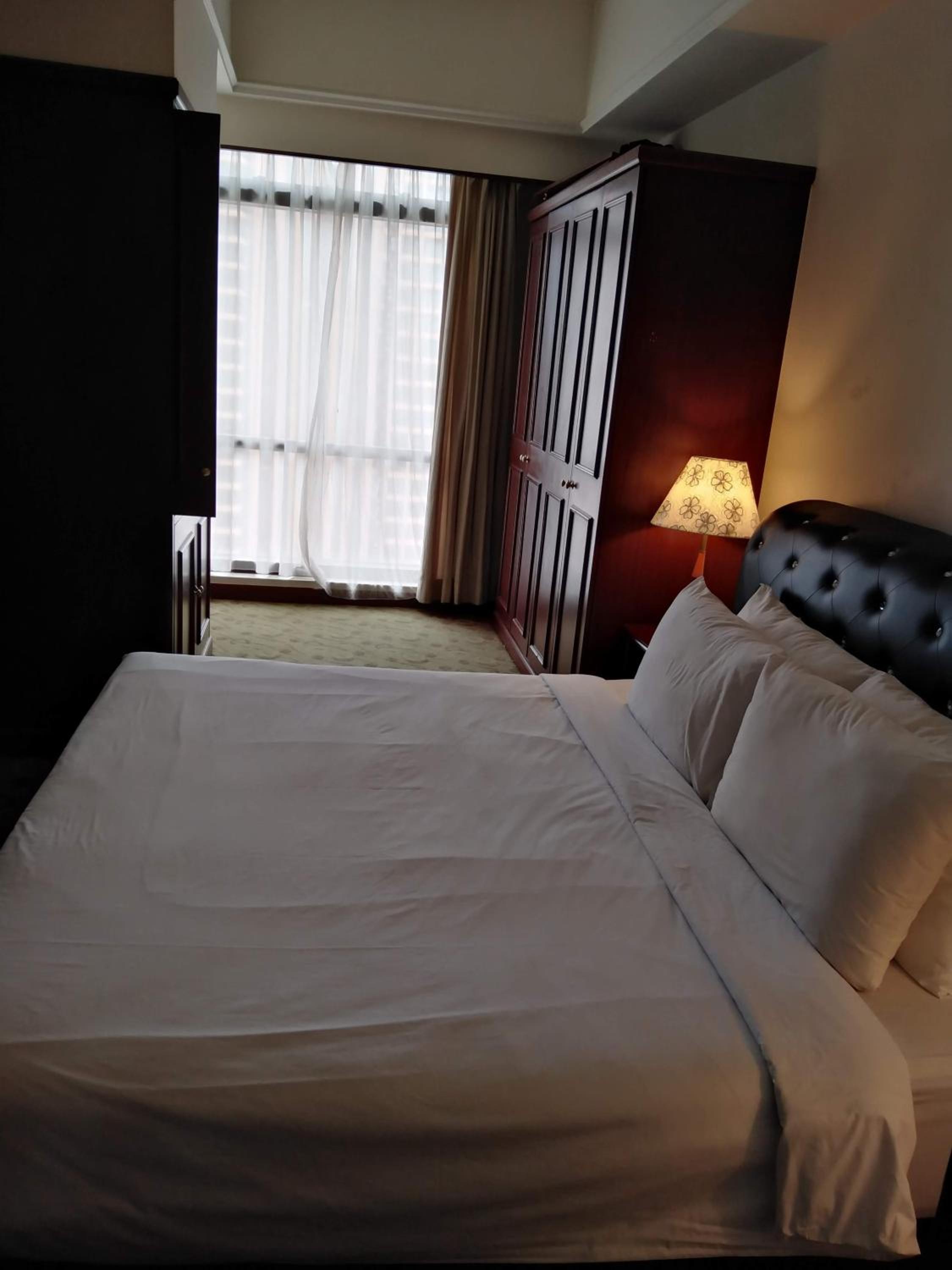 Crown Apartment at Times Square