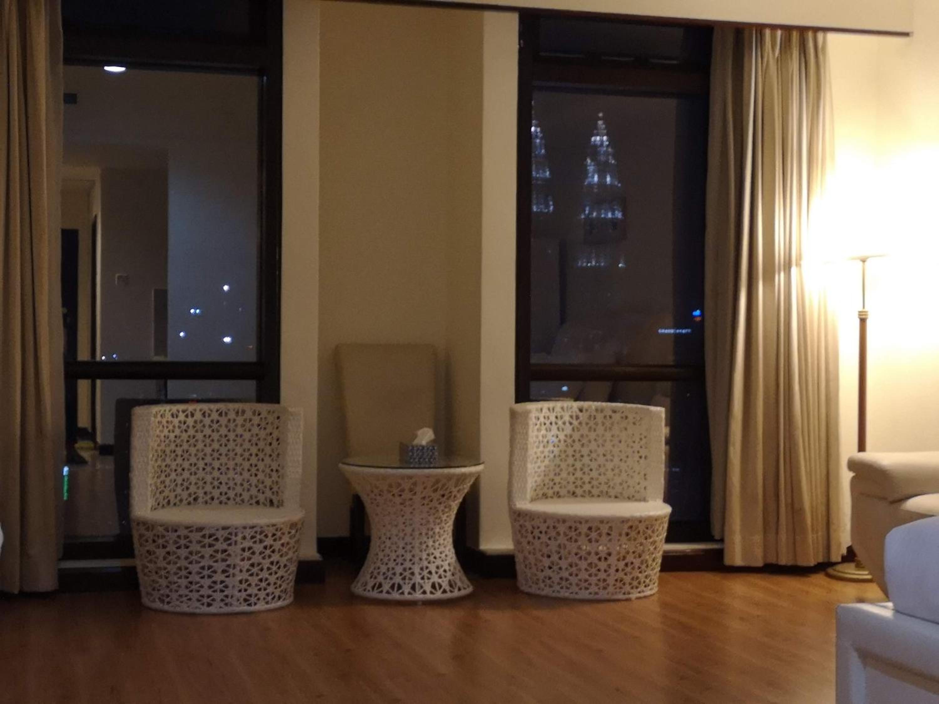 Crown Apartment at Times Square