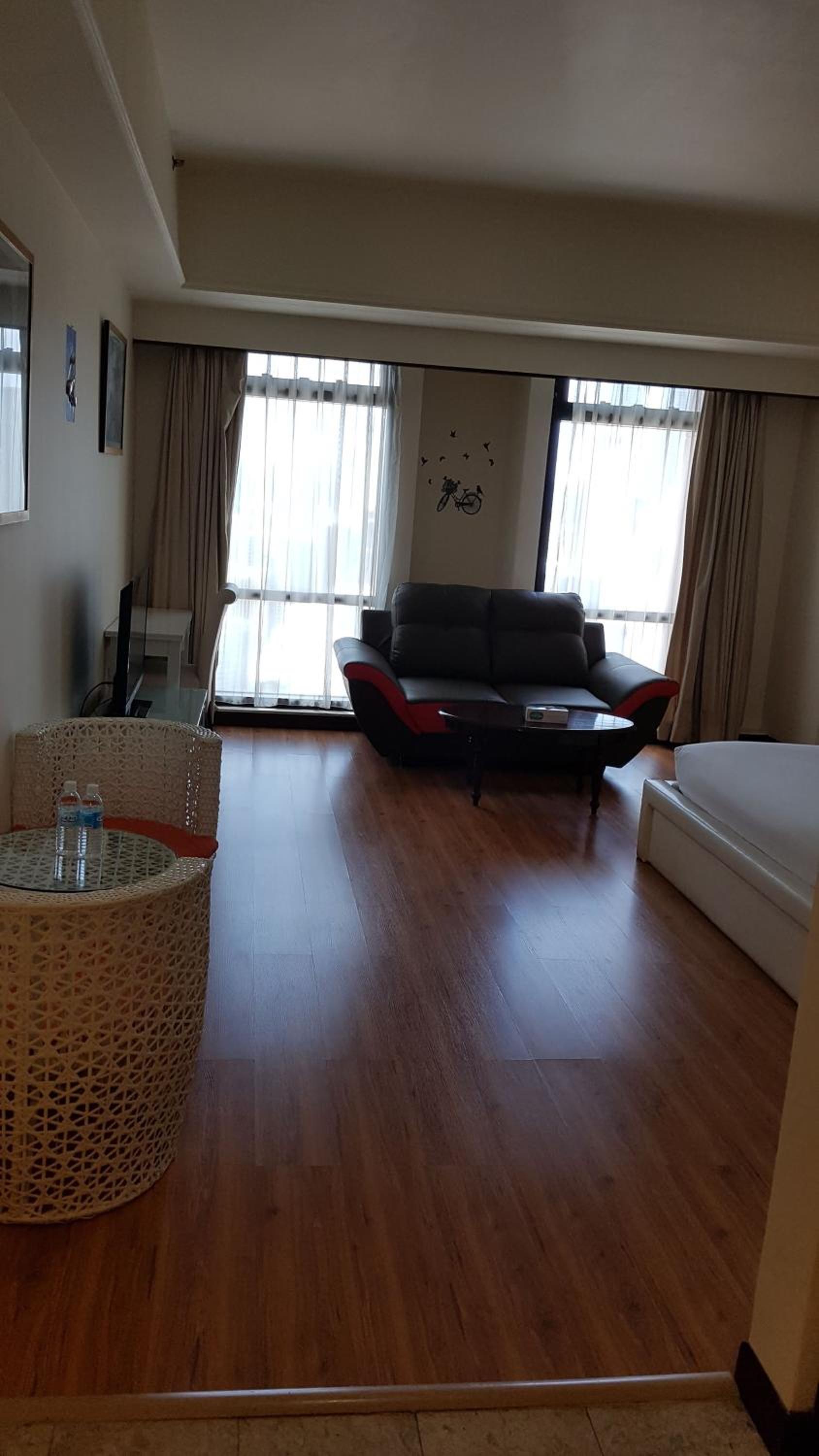 Crown Apartment at Times Square