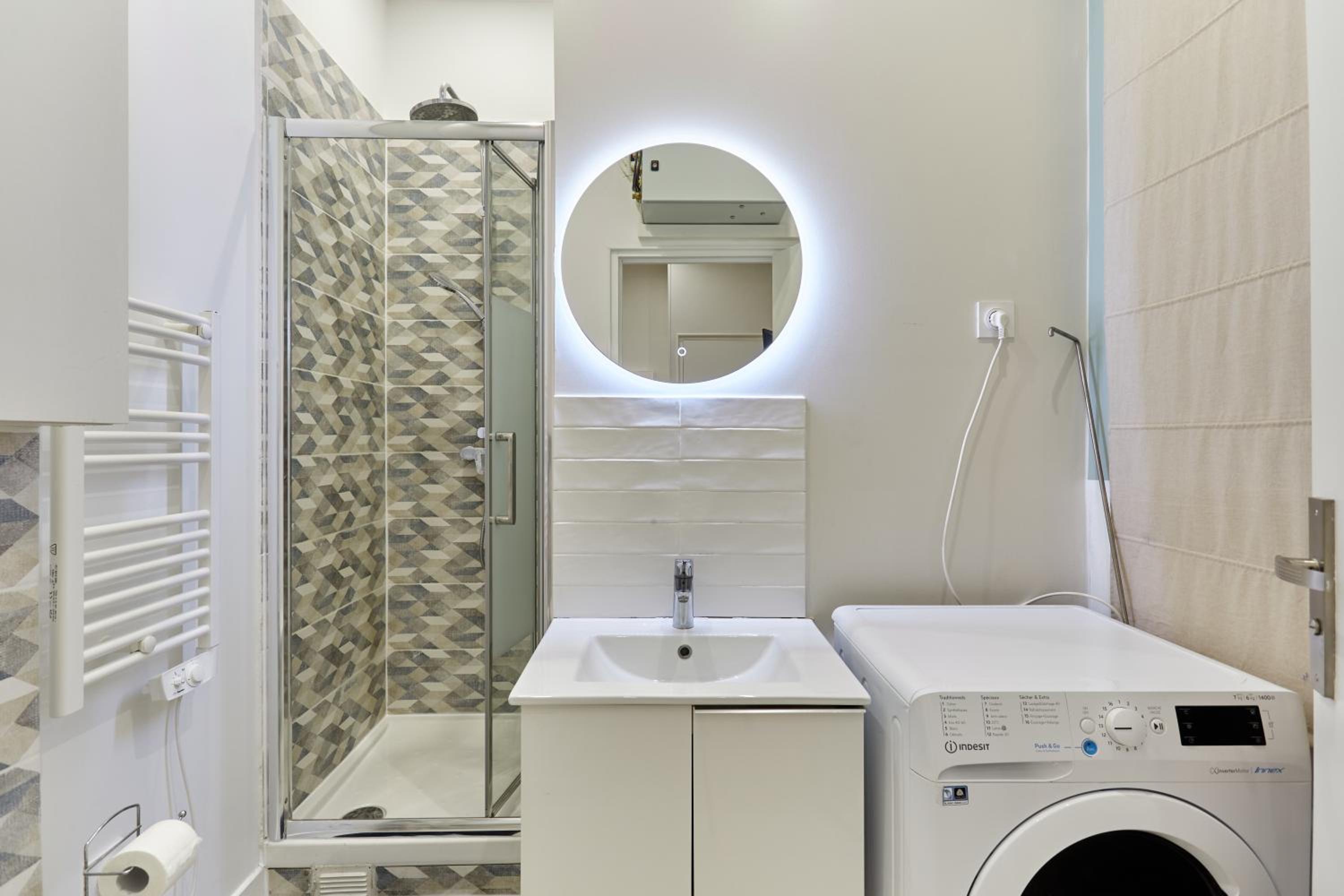 Rent a Room - Residence Charon