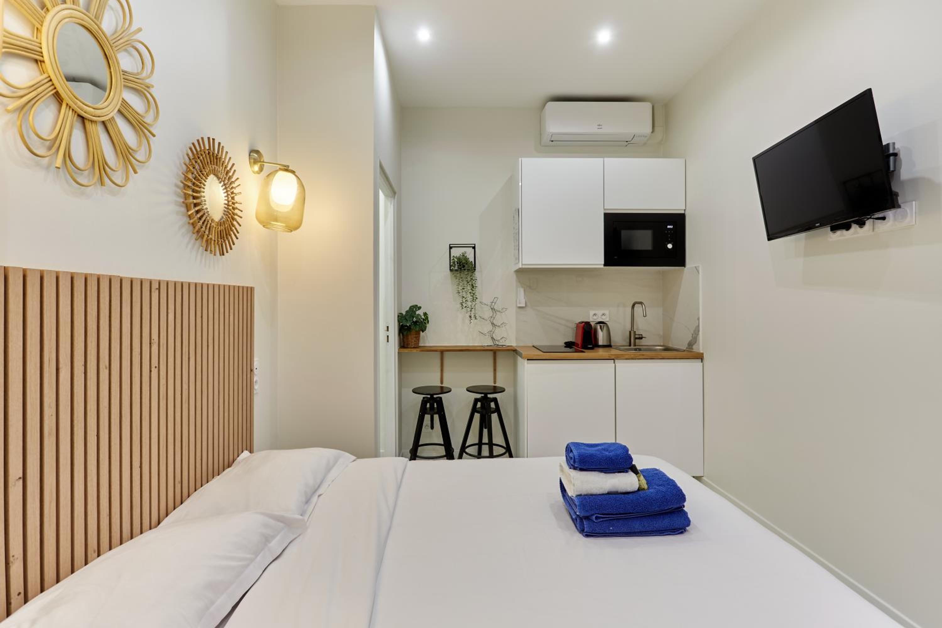 Rent a Room - Residence Charon