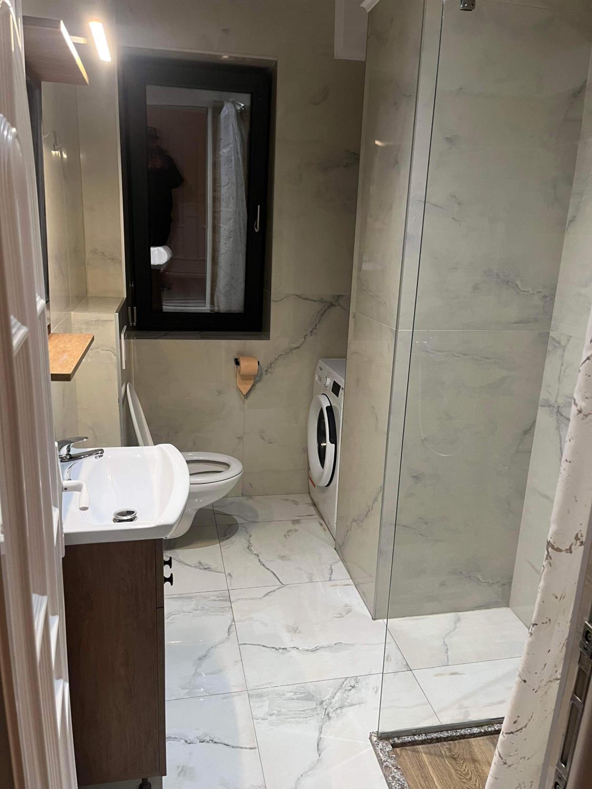NEW APARTAMENT
