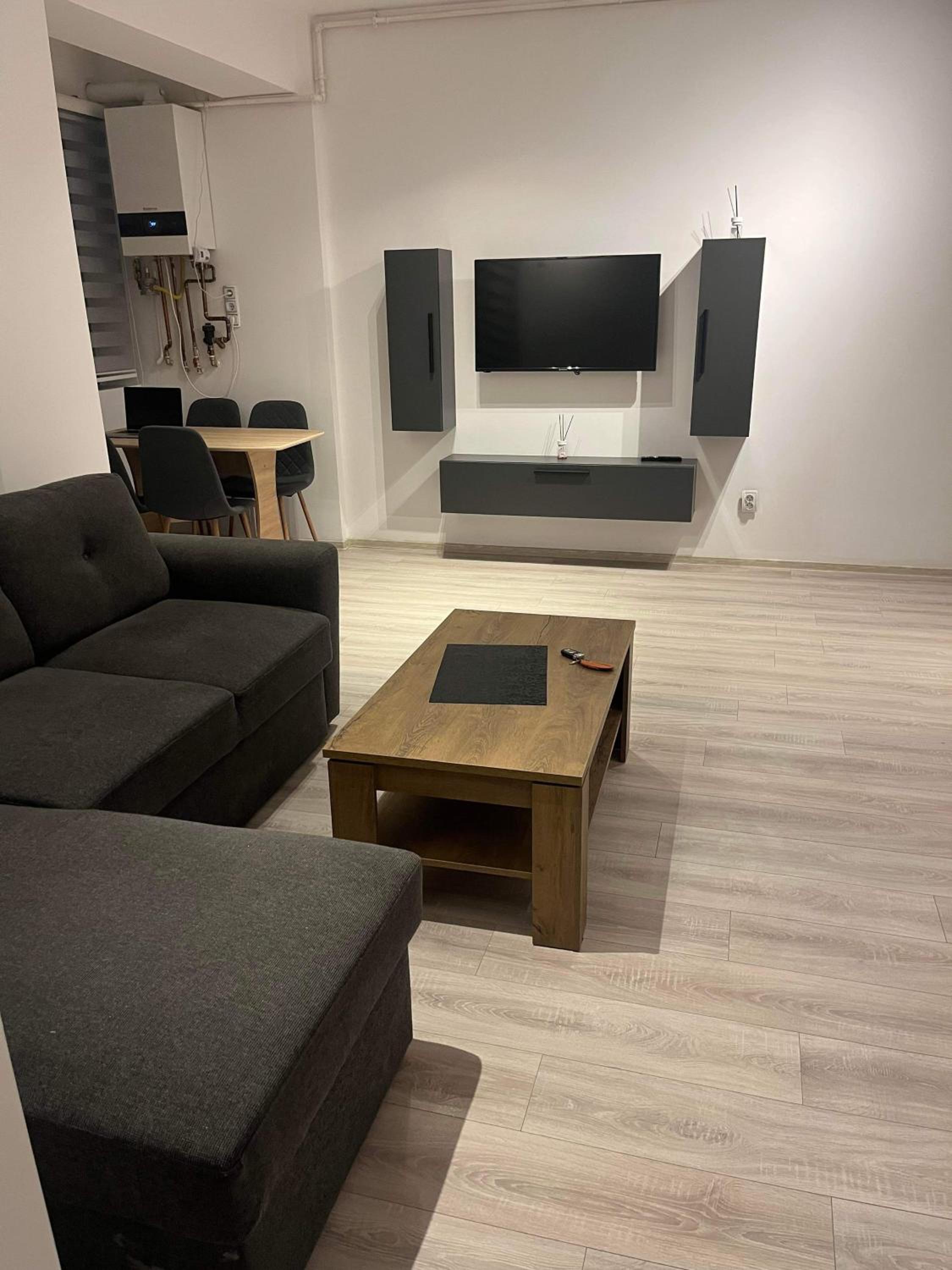 NEW APARTAMENT