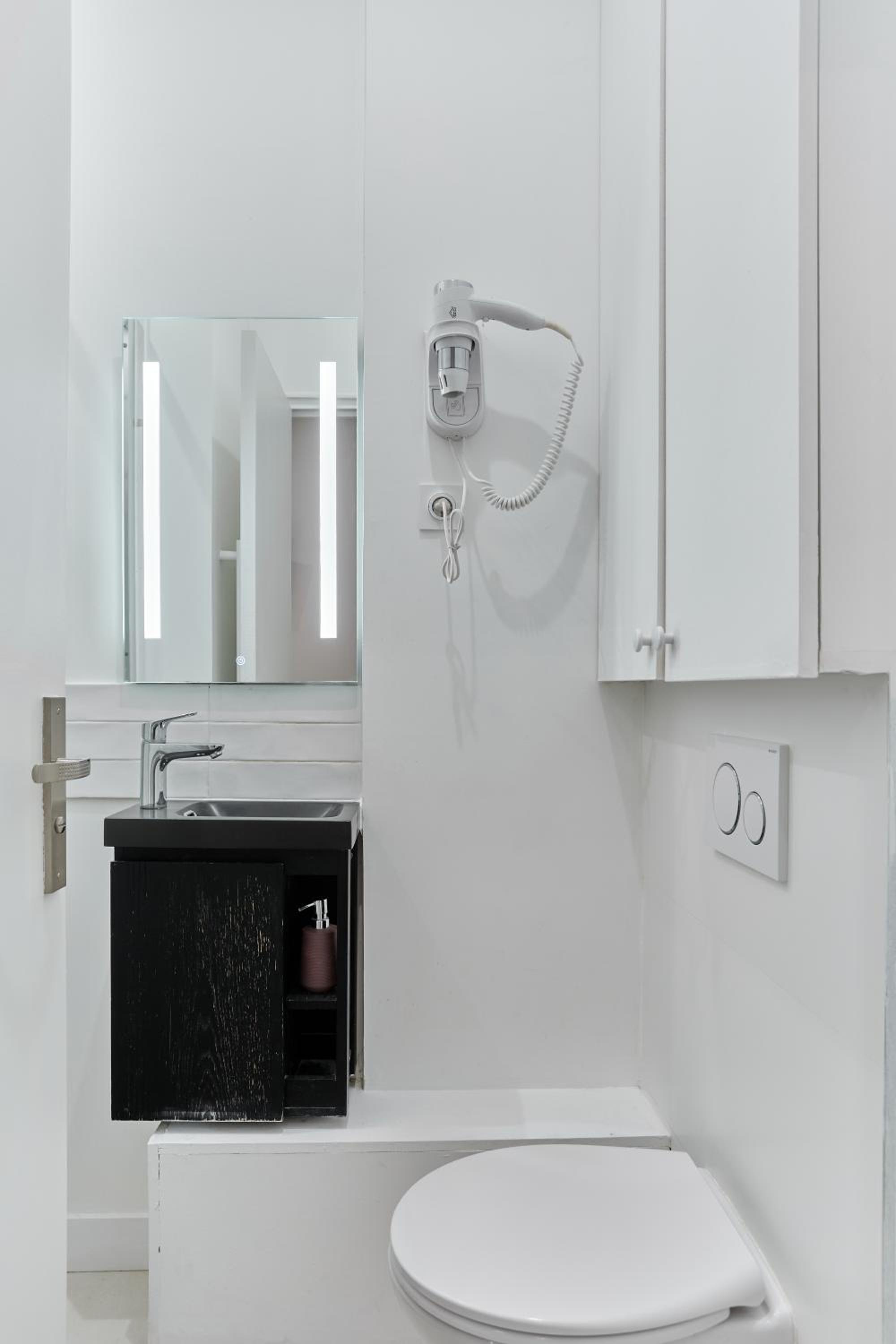 Rent a Room - Residence Charon
