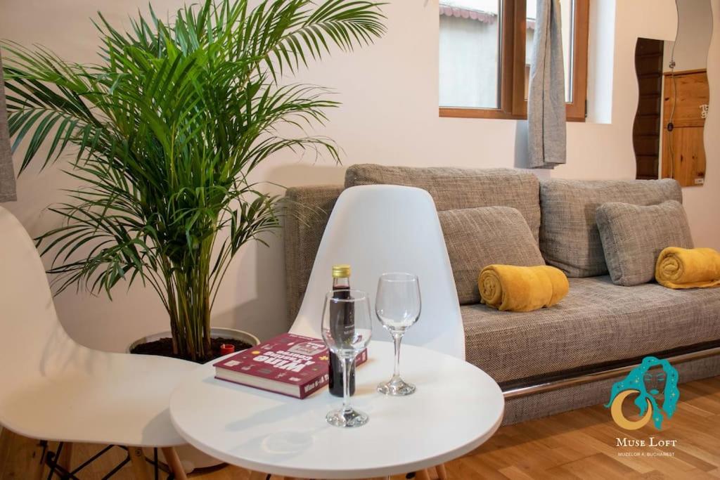 Muse Loft - Lovely place in City Center with Patio