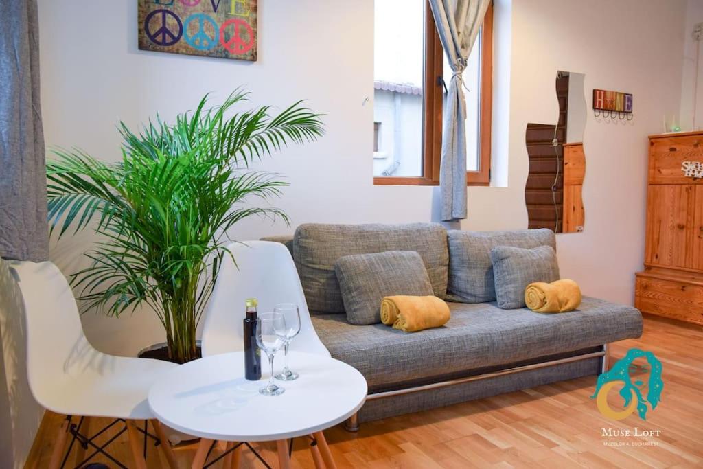 Muse Loft - Lovely place in City Center with Patio