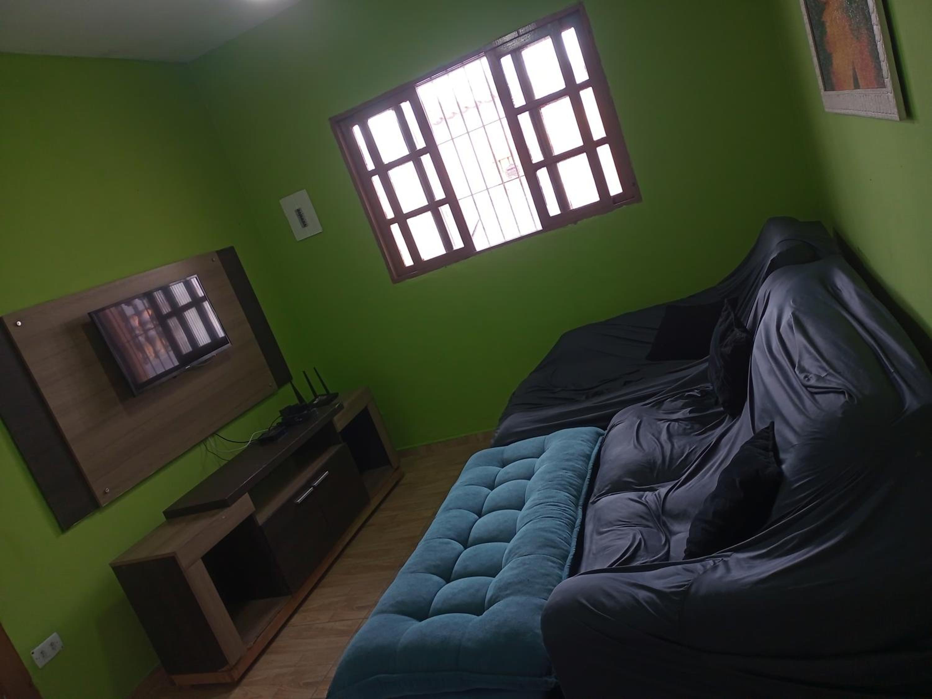 Casa com piscina em Mongaguá
