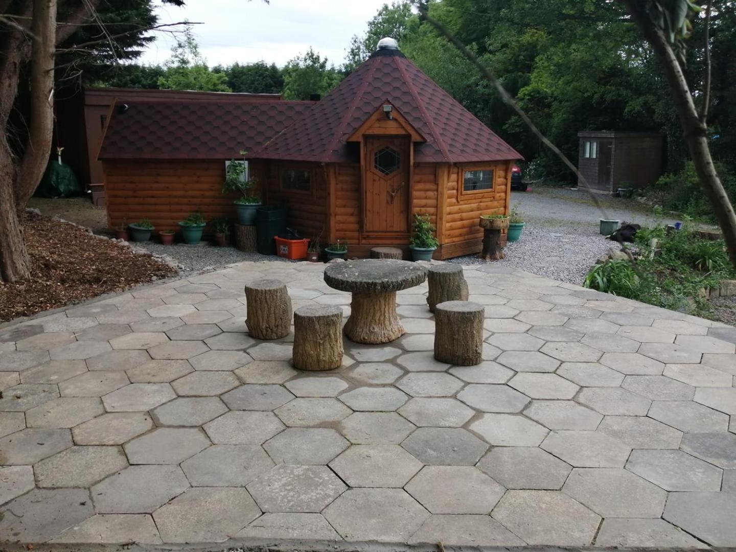 Photo 8