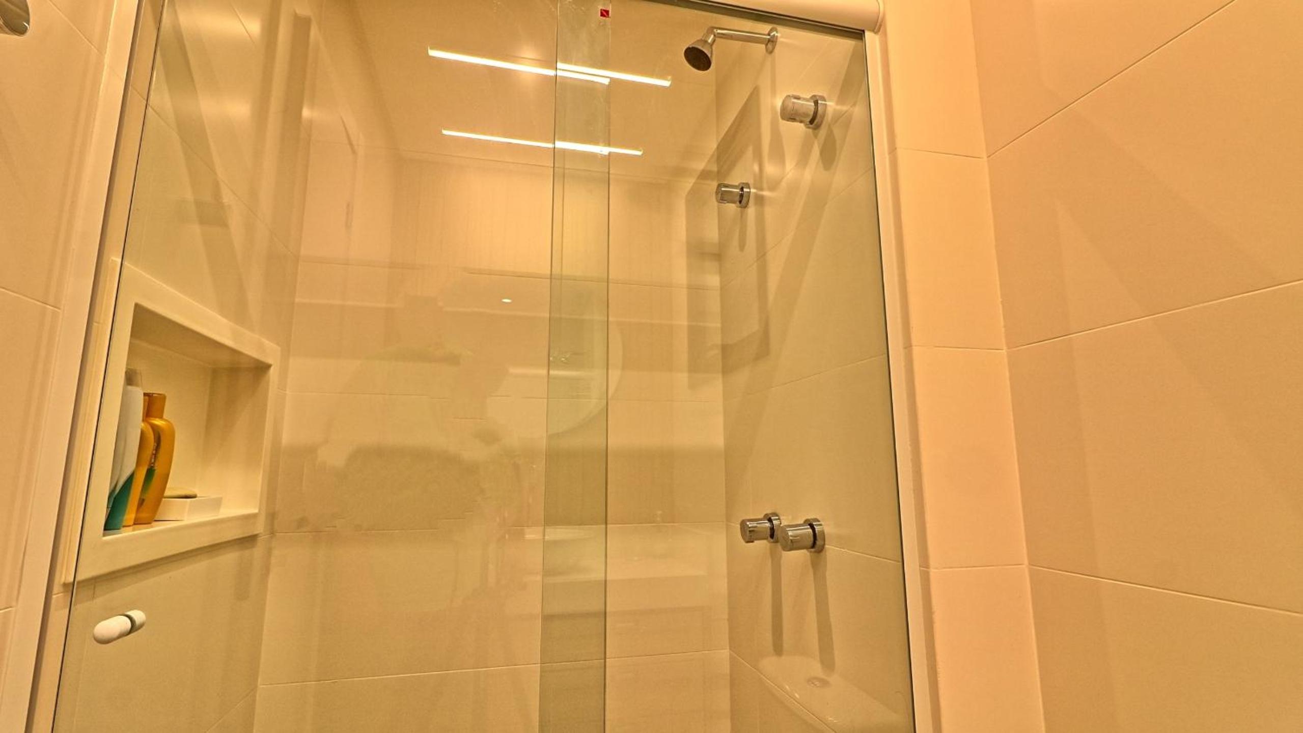 #017 Lindo Apto com Piscina em Palmas