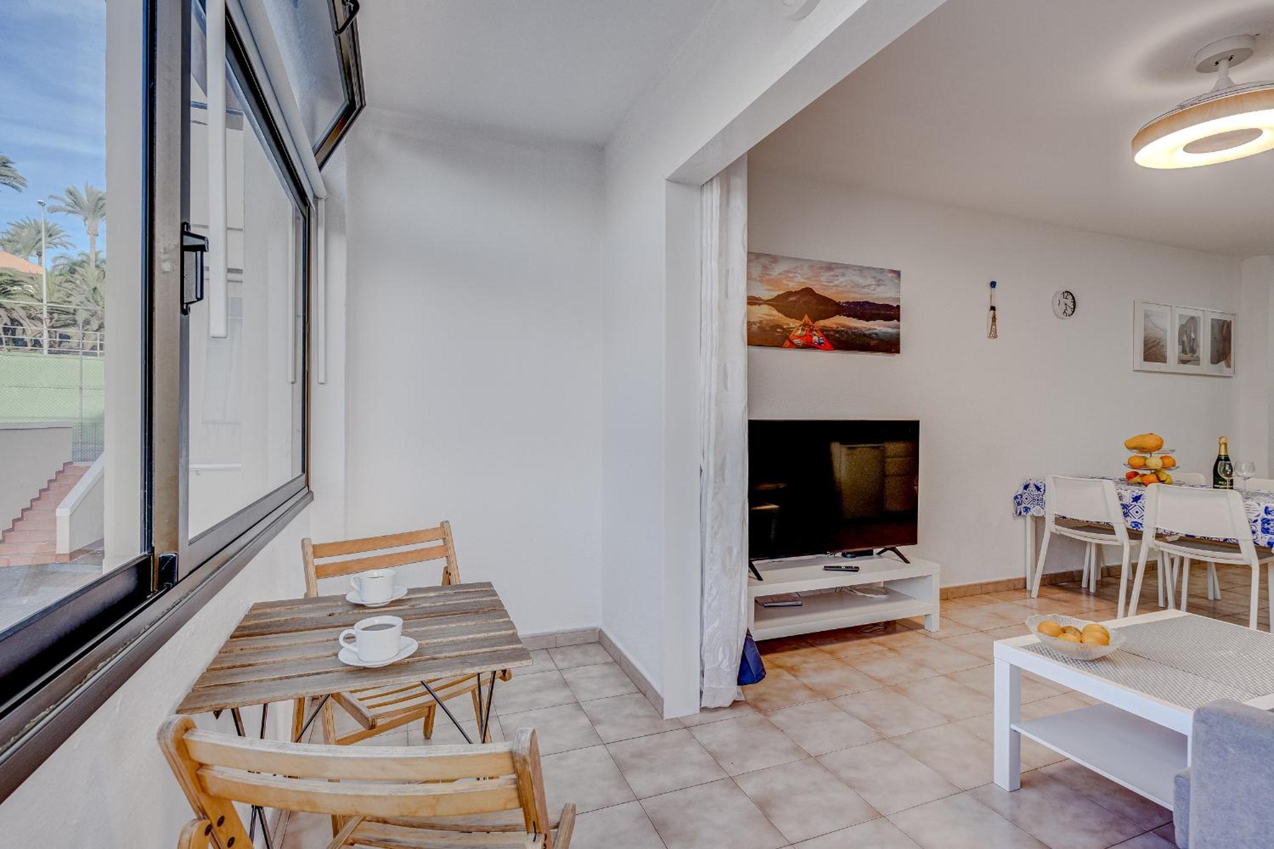 Amplio dúplex en Los Cristianos by AltamarHomes