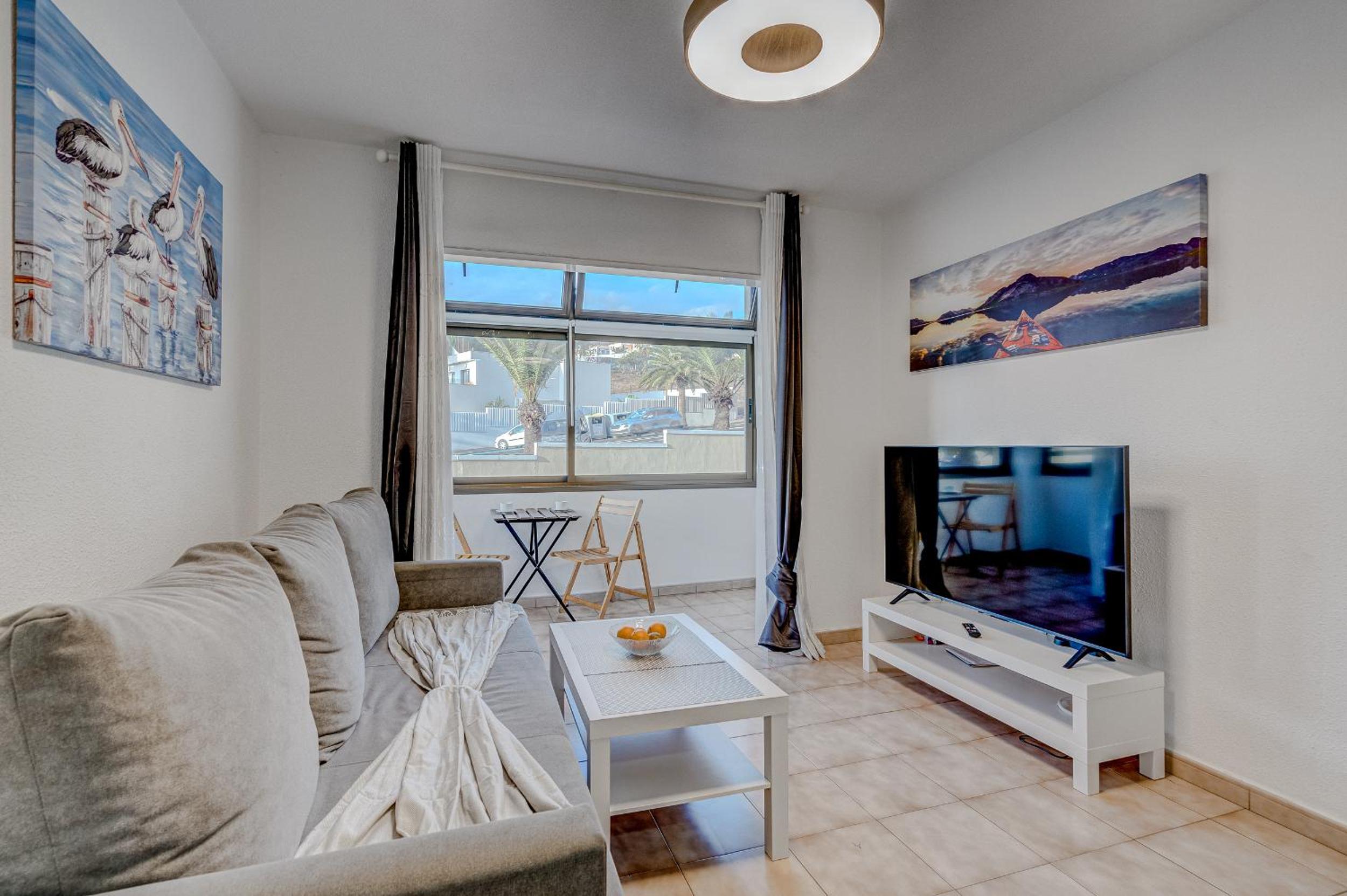 Amplio dúplex en Los Cristianos by AltamarHomes