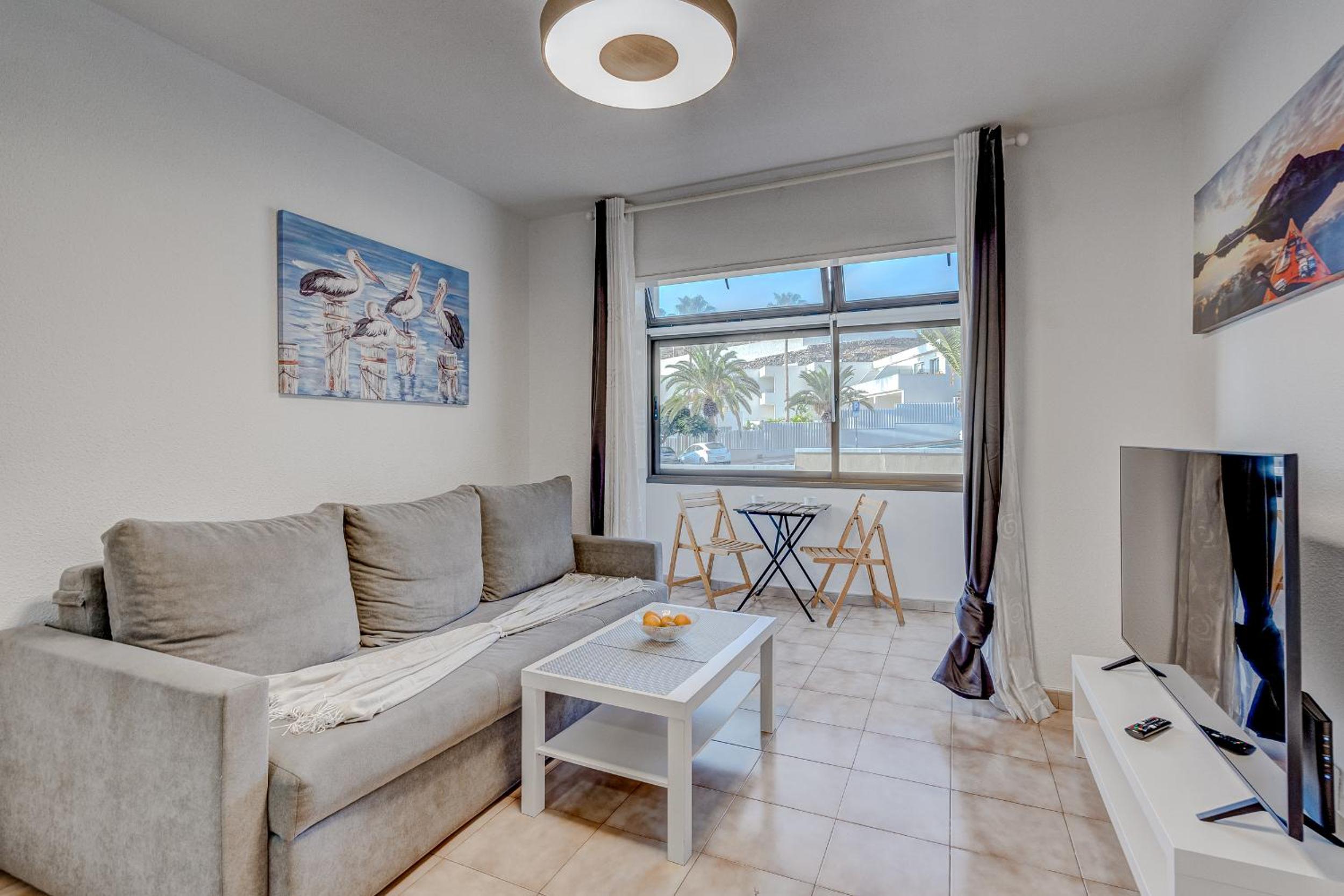 Amplio dúplex en Los Cristianos by AltamarHomes