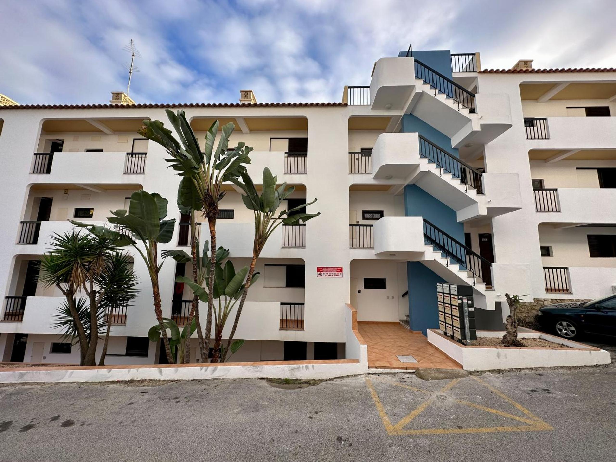 Hopstays Casa de Zanão 1 - Forte de S João Beach - Albufeira view 4