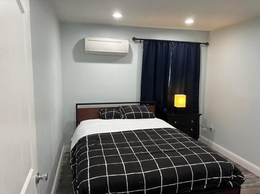 Guesthouse (SI) near UCDMC