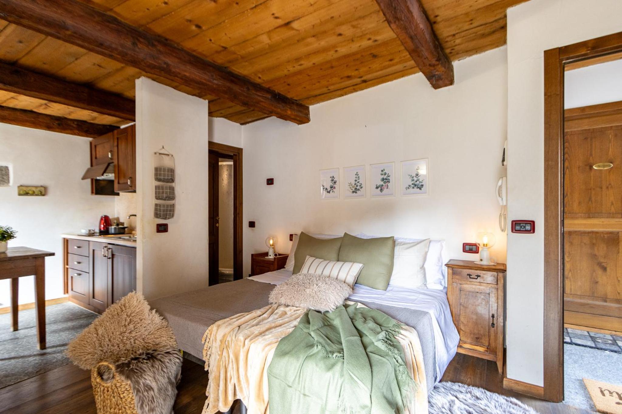 Stay5Vie: Incantevole Monolocale/Balcone/Borgo view 3