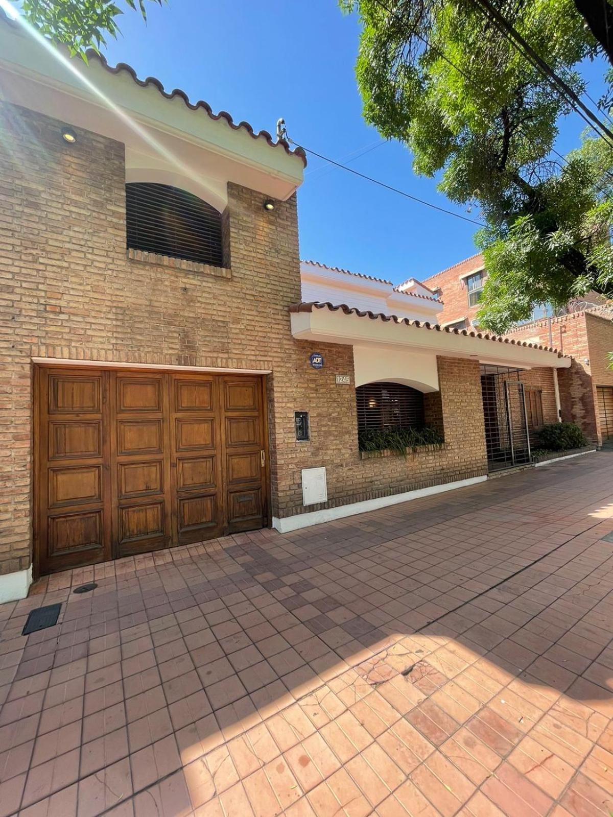 Casabella Mendoza