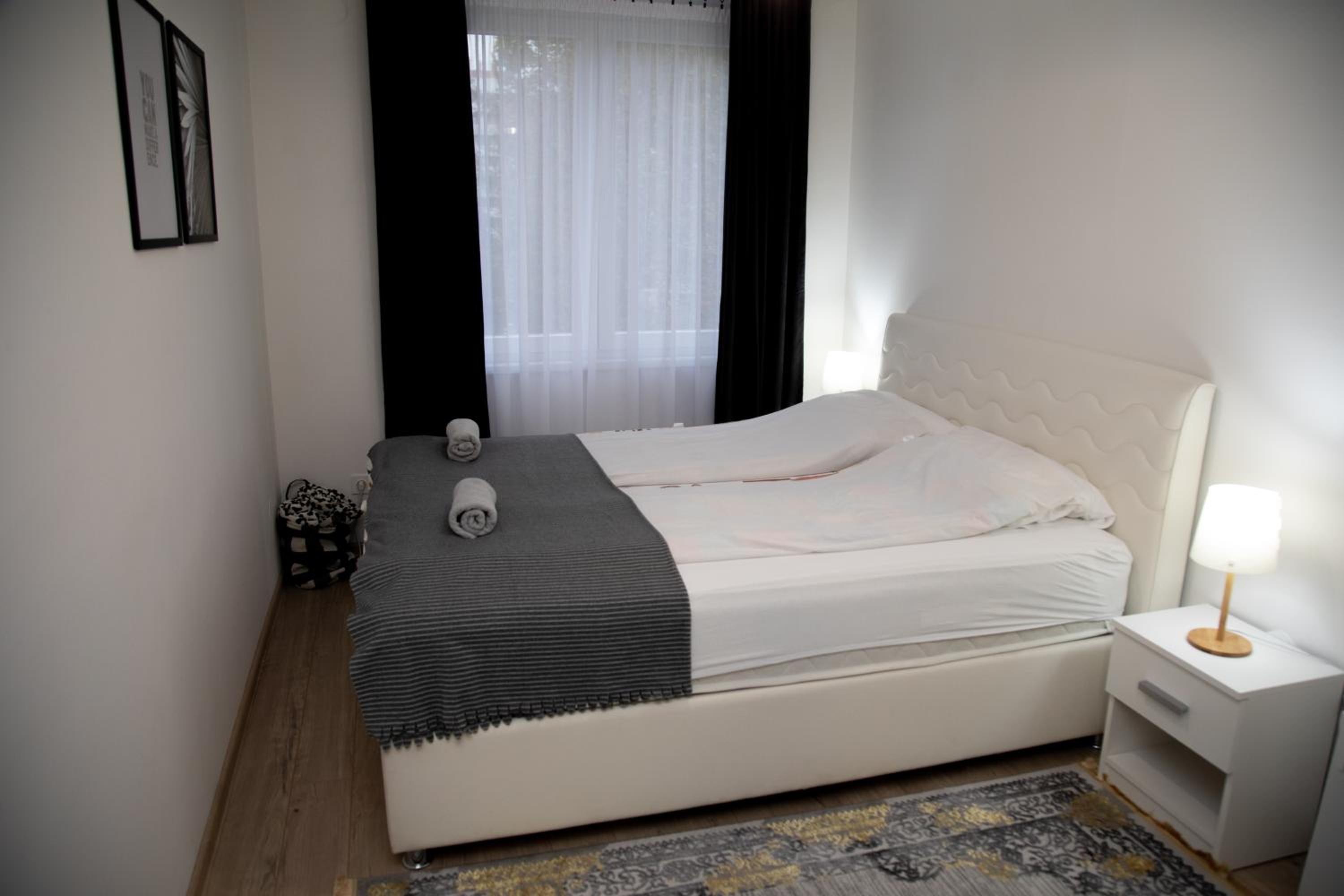 Feel@Home