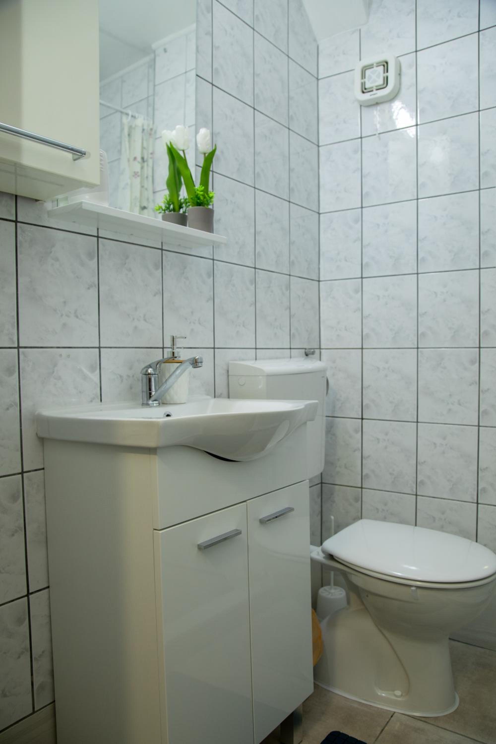 Feel@Home