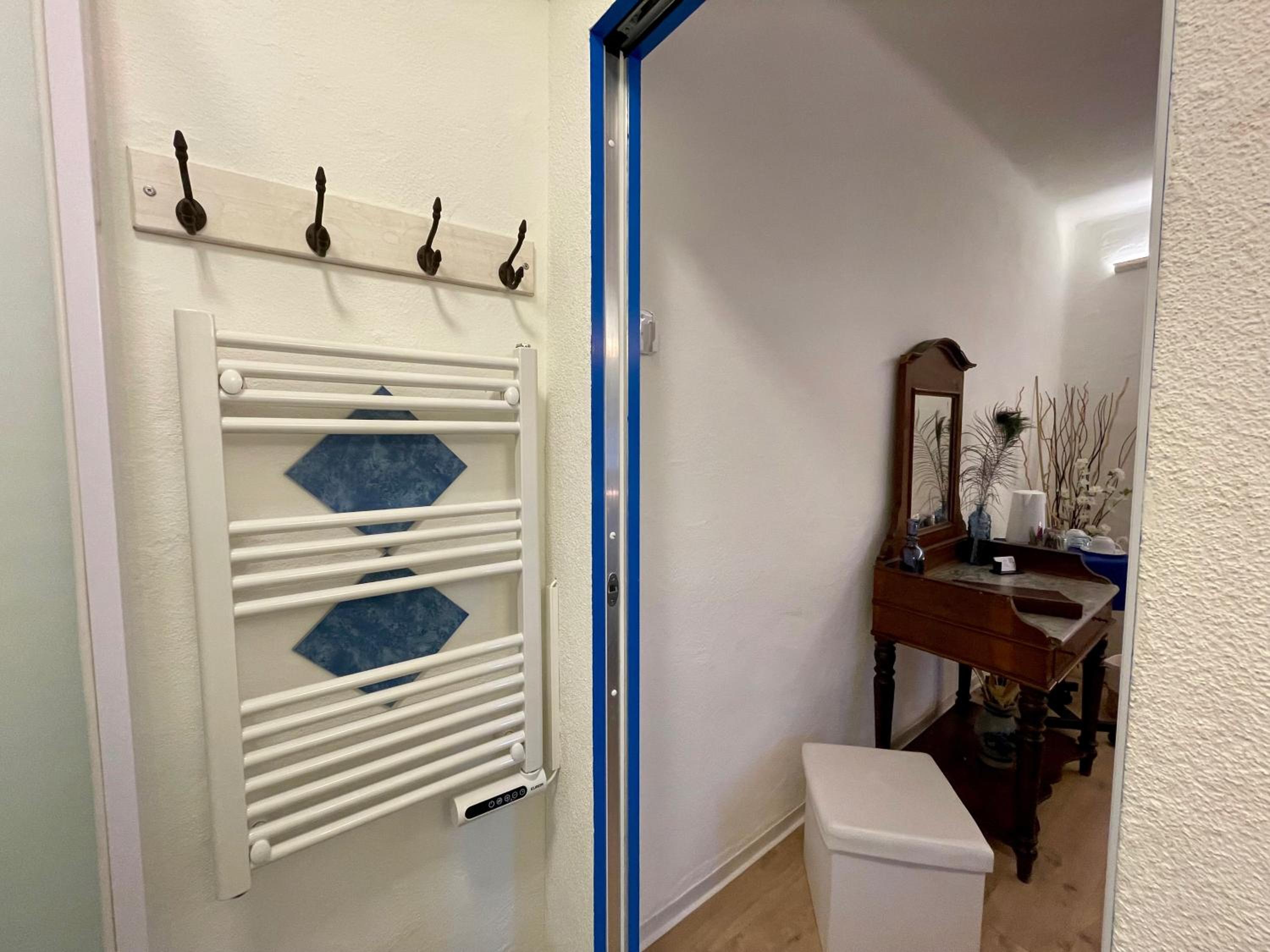 1912 - Blue Room - old town