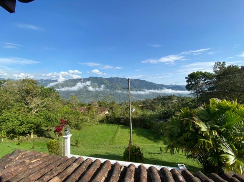 Barbosa Finca el paraíso