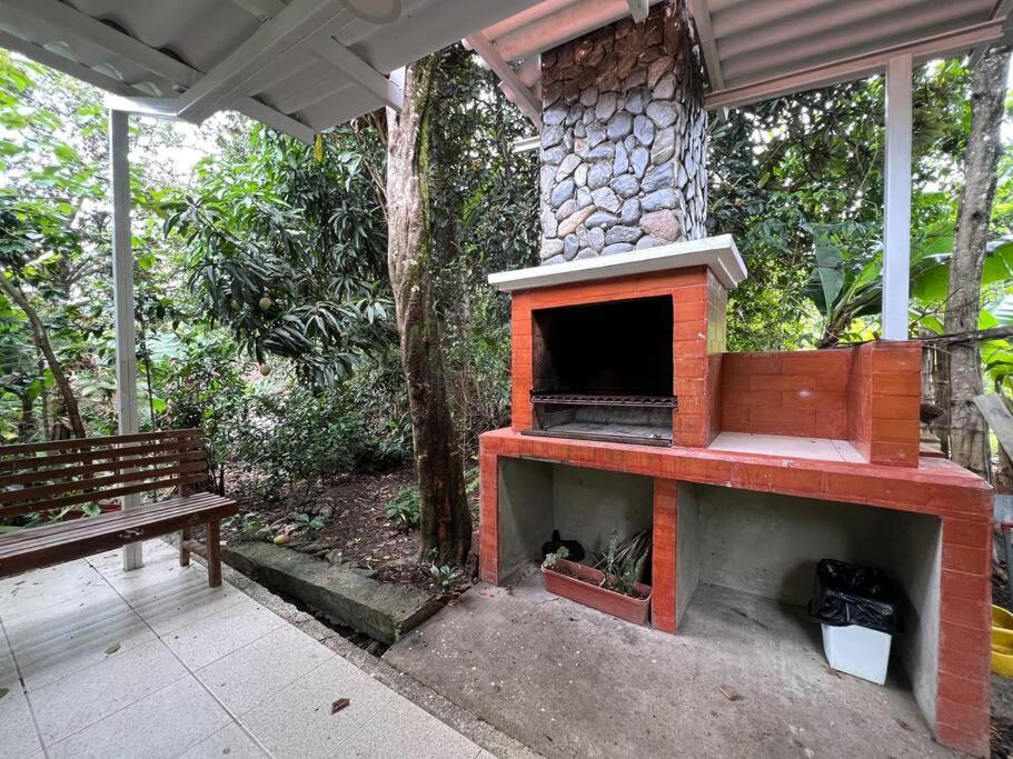 Casa vacacional ideal para familias / Los Reyes view 4