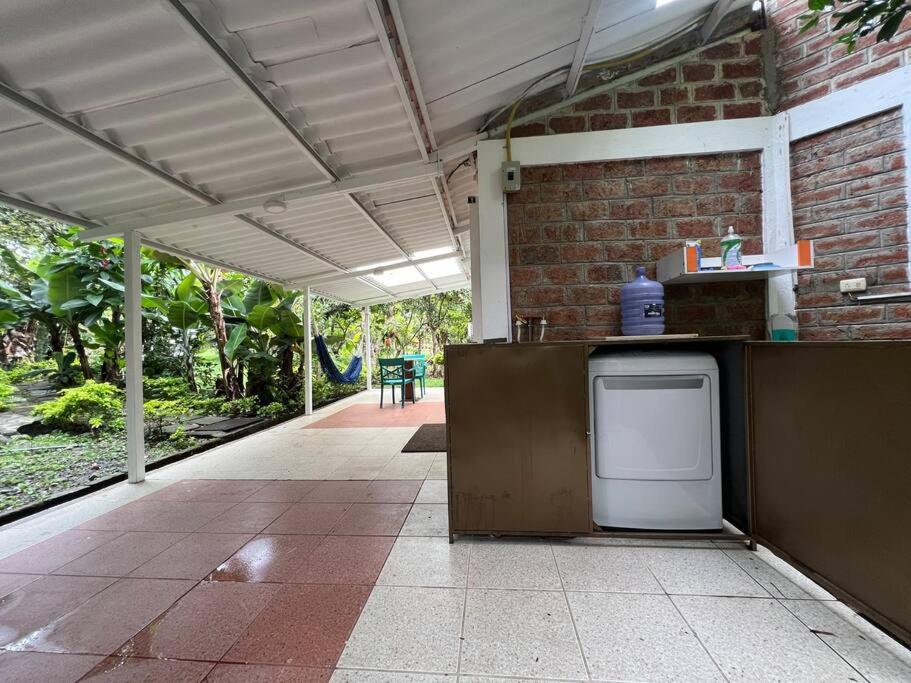 Casa vacacional ideal para familias / Los Reyes view 2