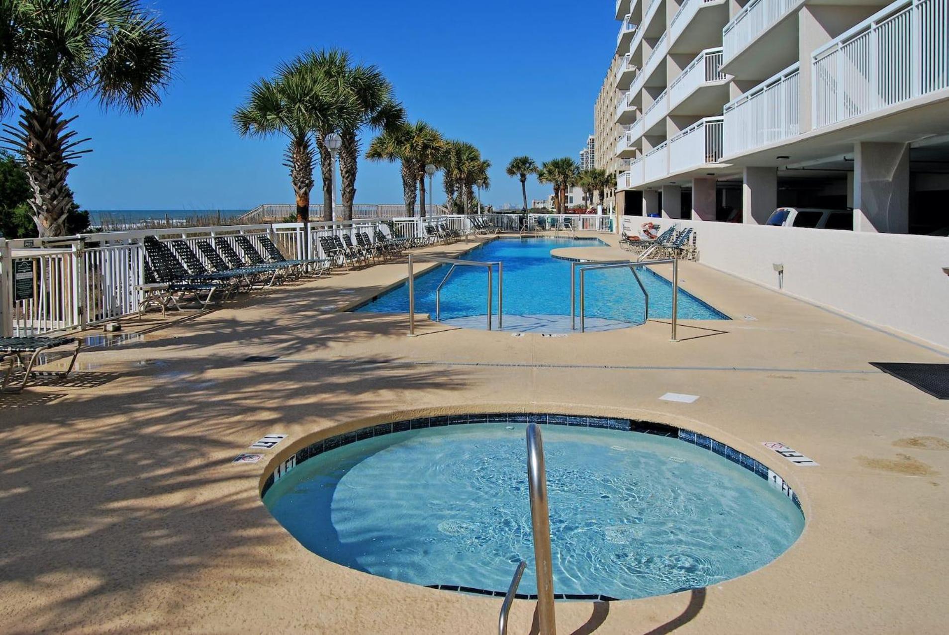Crescent Shores South - 612 view 3