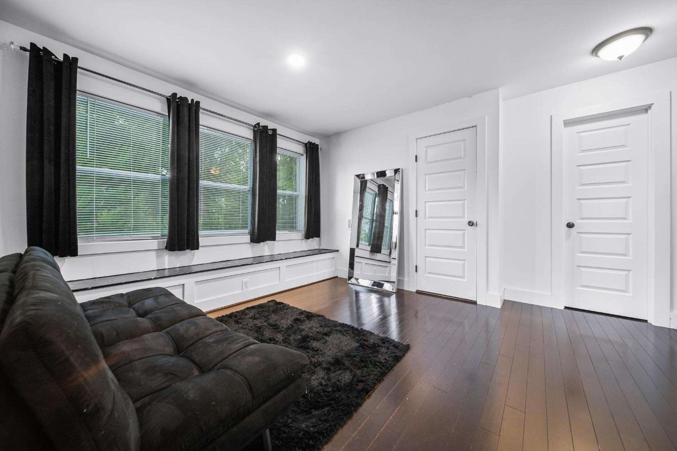 Photograph supplied for Spacious 3 Bedroom 6 Beds Nashville House with Large Yard