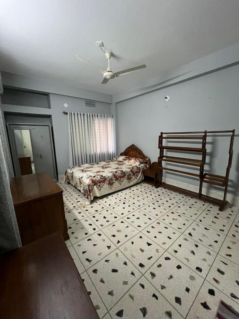 Alom Manzil - 4 Bedroom Family Home