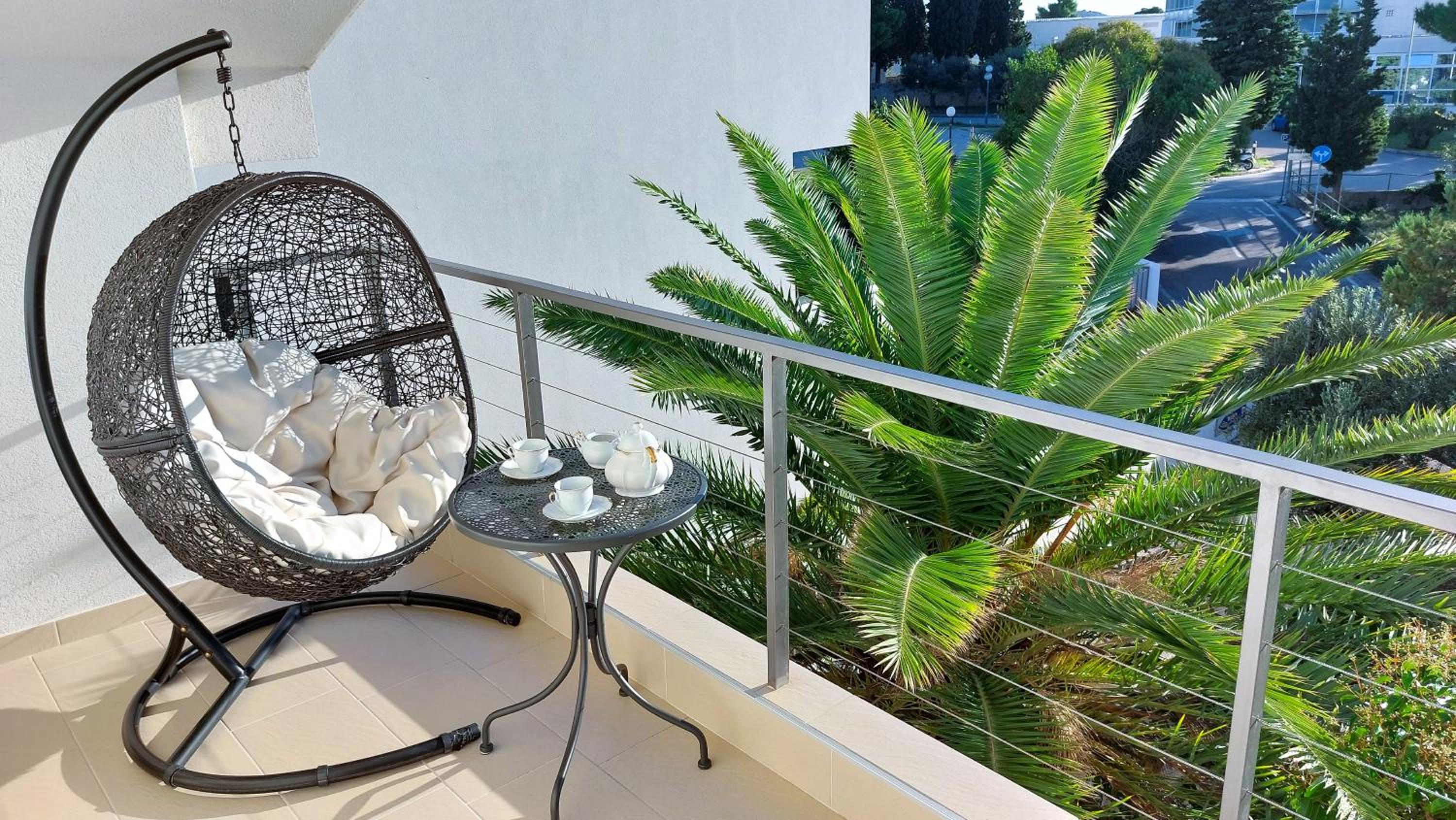 Boutique Apartments Refresh