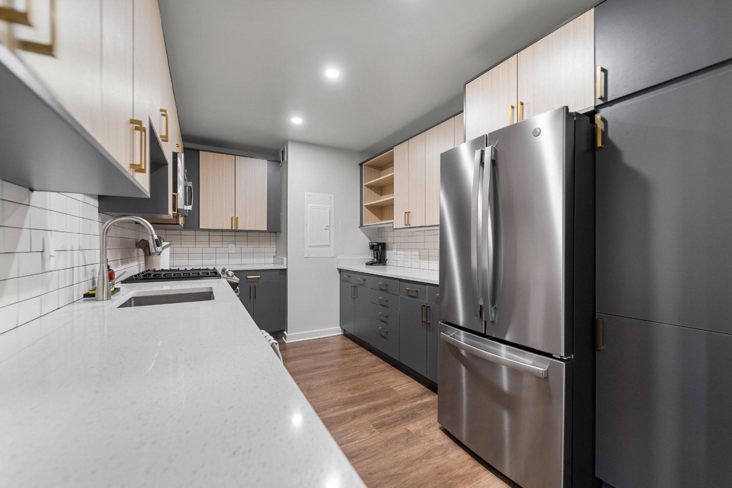 CozyRetreat Sleeps 6 FreeParking DC Airport Metro