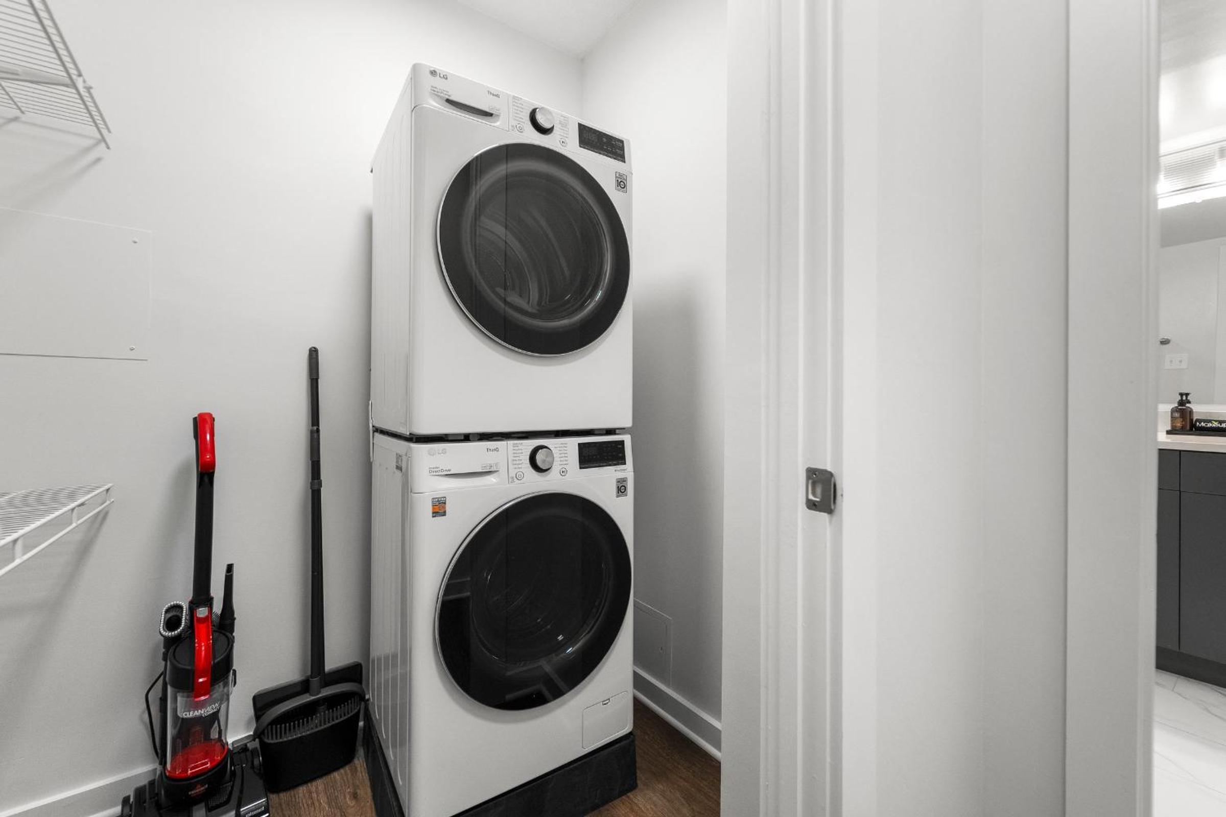 CozyRetreat Sleeps 6 FreeParking DC Airport Metro