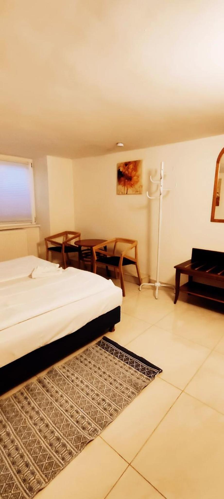 Pension Thomas Rooms