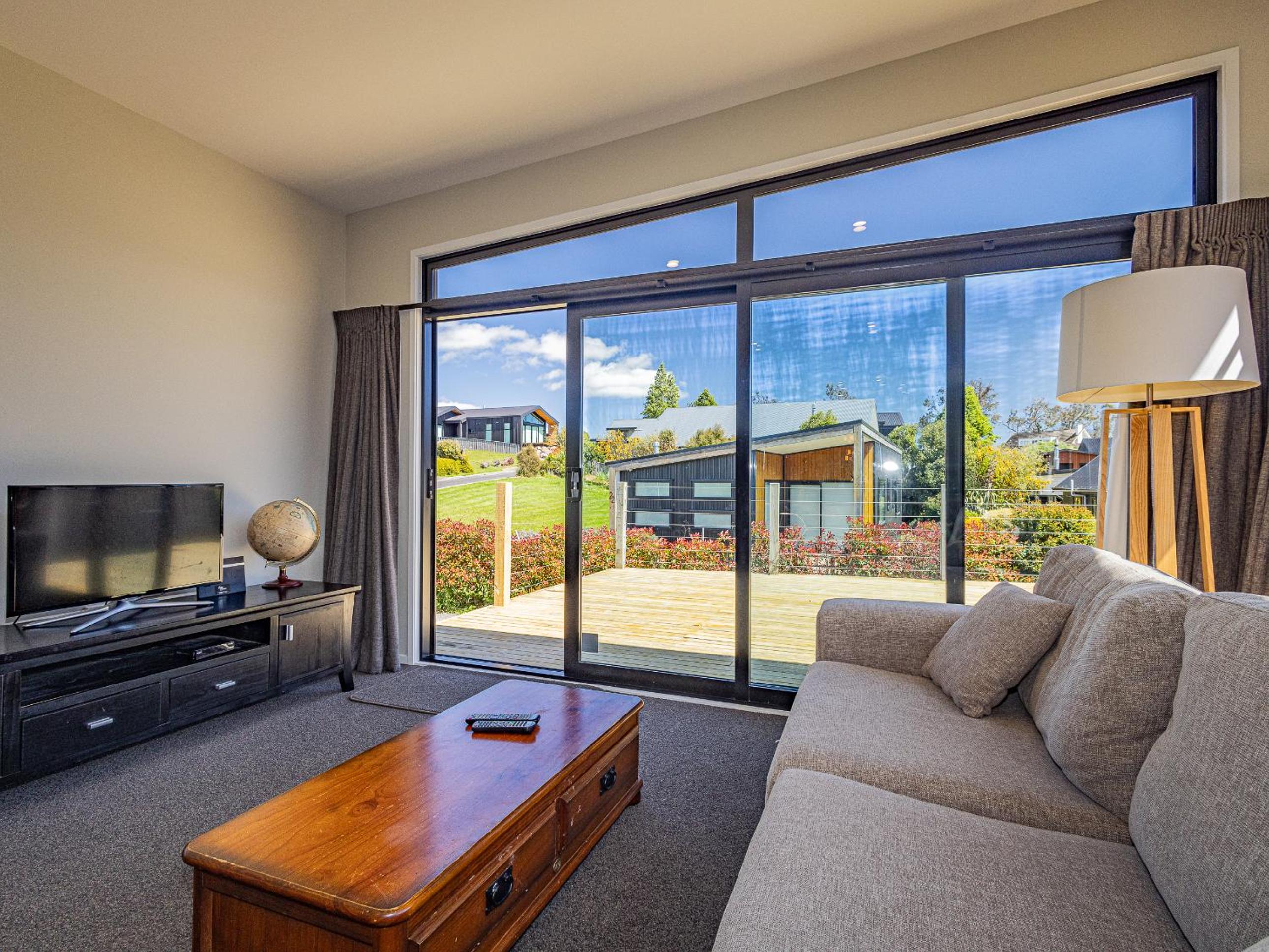 Kowhai Oasis - Ohakune Holiday Home view 4