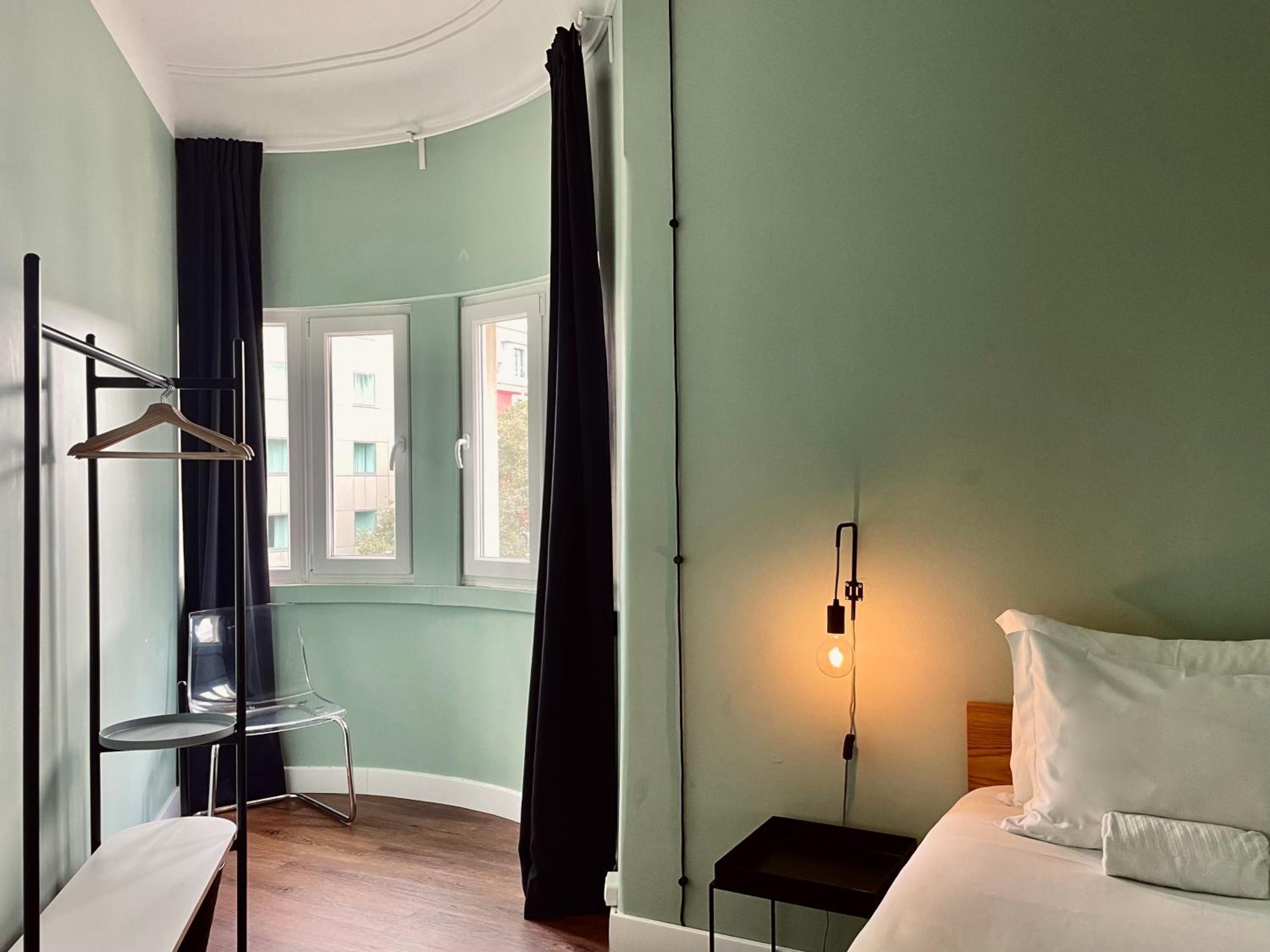 Avenue Hostel & Suites photo 3