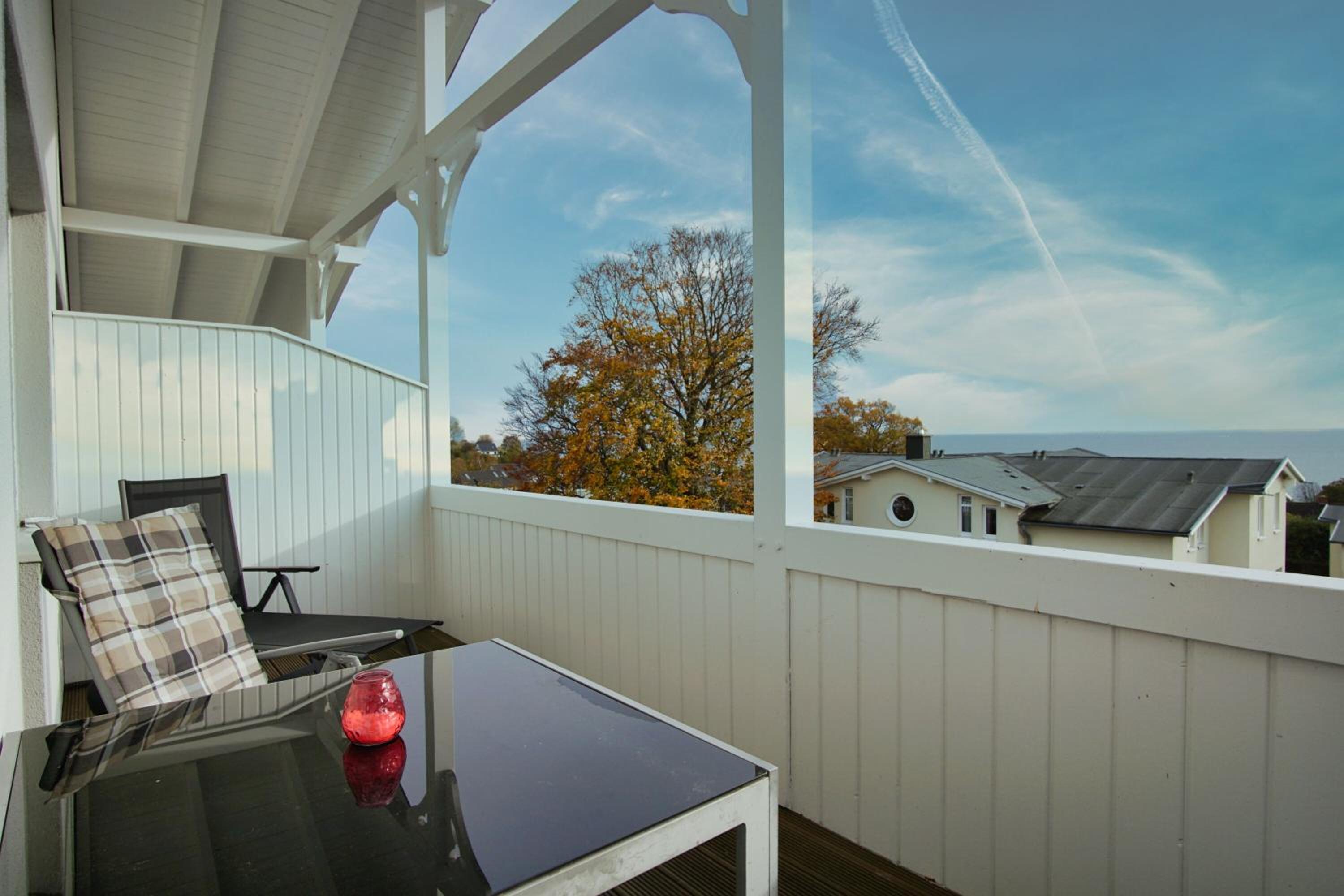 traumhafter Meerblick, schicke Ferienwohnung mit Balkon - Villa Fernsicht FeWo 10
