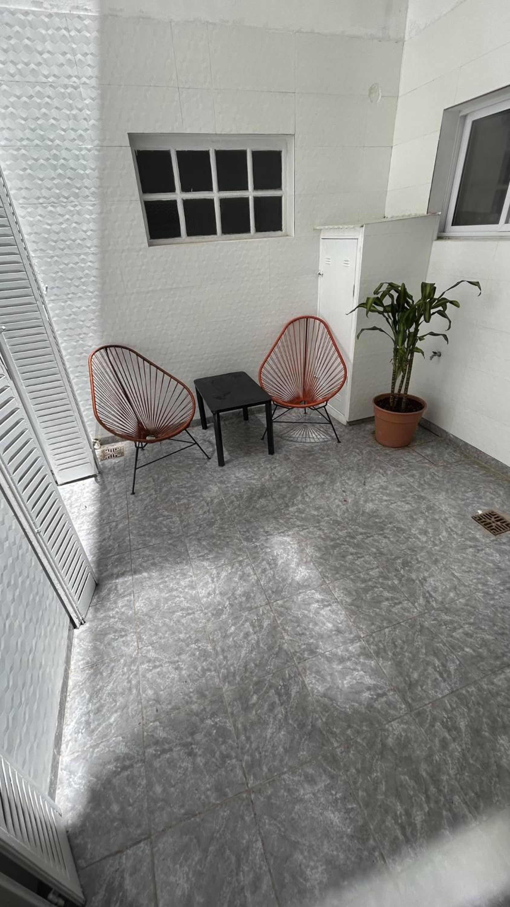 Apartamento Alberdi 1634