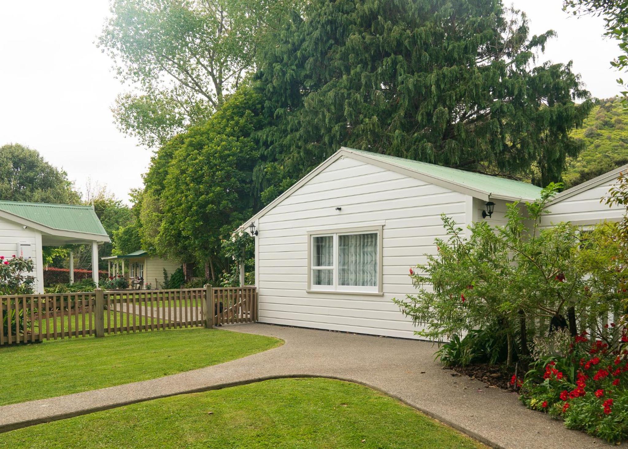 Birdsong Cottage view 5