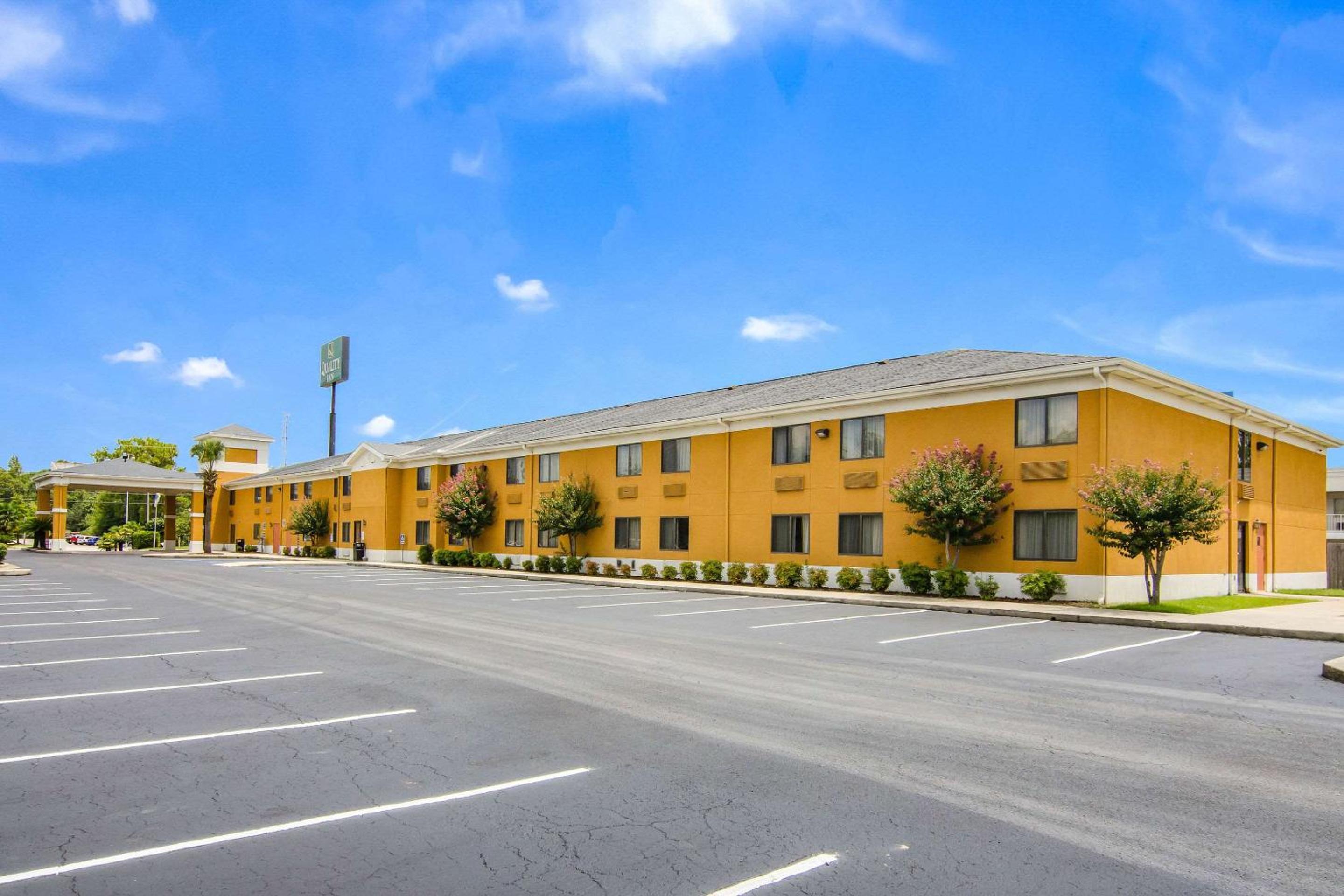 Quality Inn near University of Mobile view 5