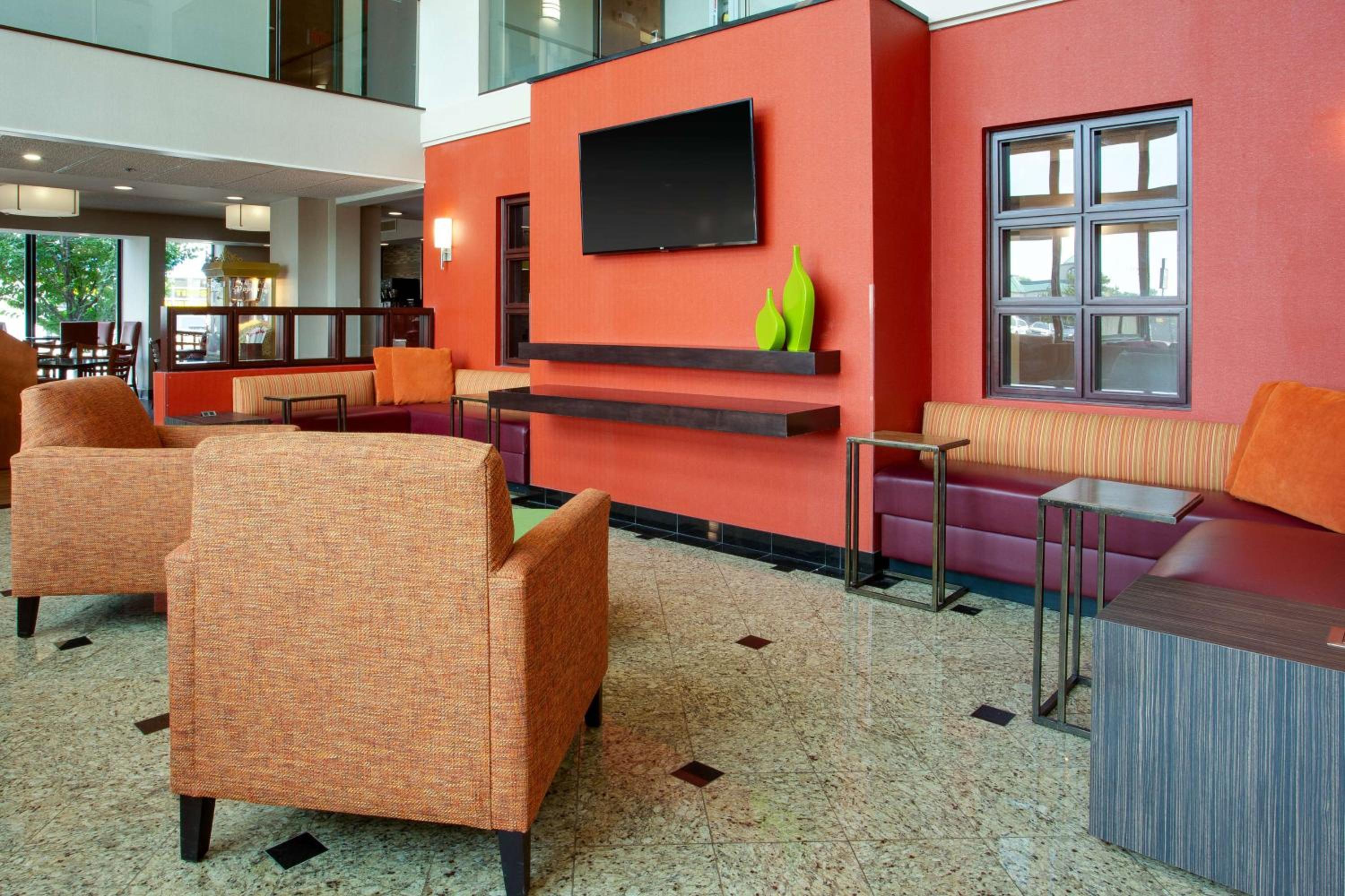 Terre Haute Vacations - Drury Inn  Suites Terre Haute - Property Image 3